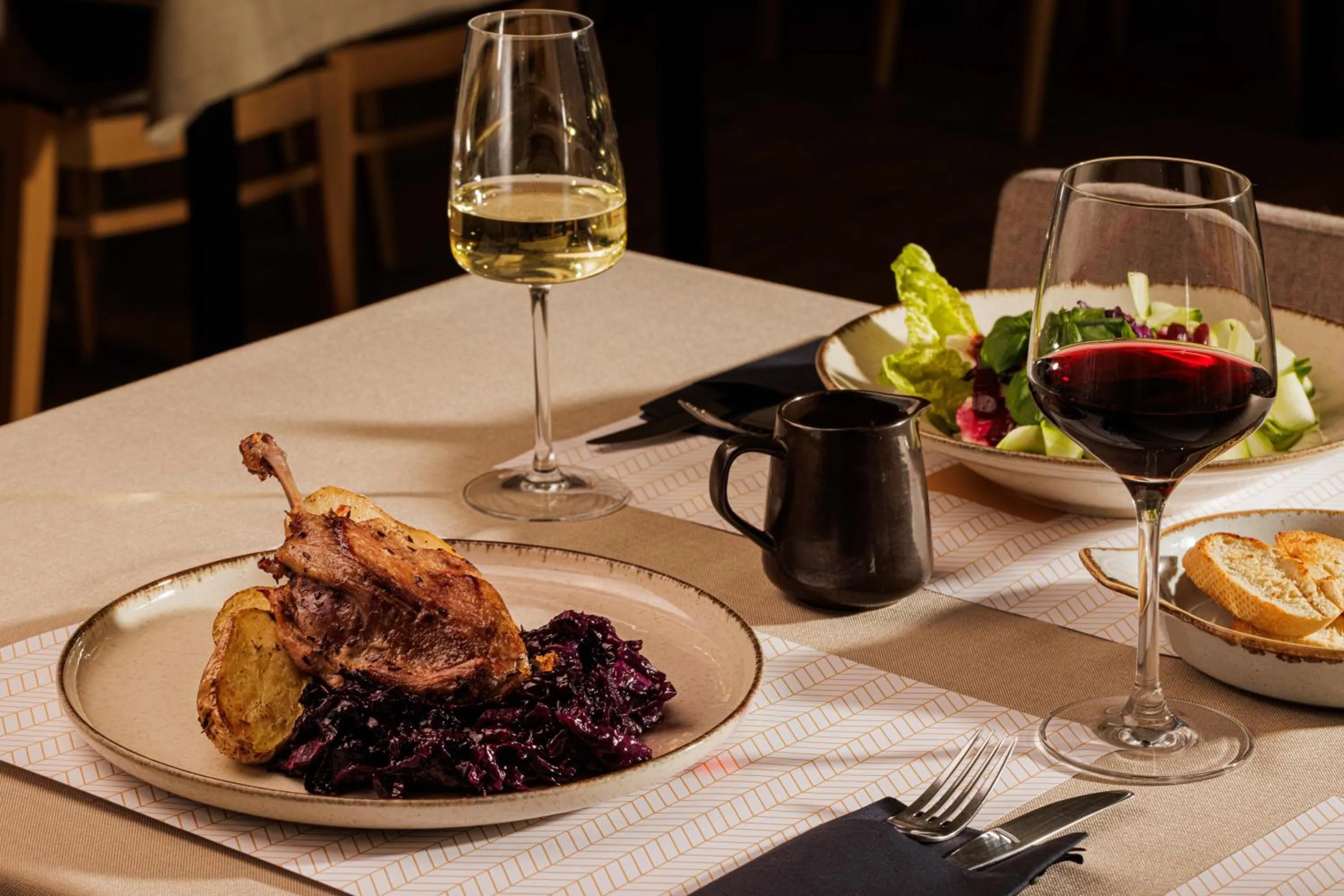 Restaurant/places to eat in Hotel Faros Gdansk Airport