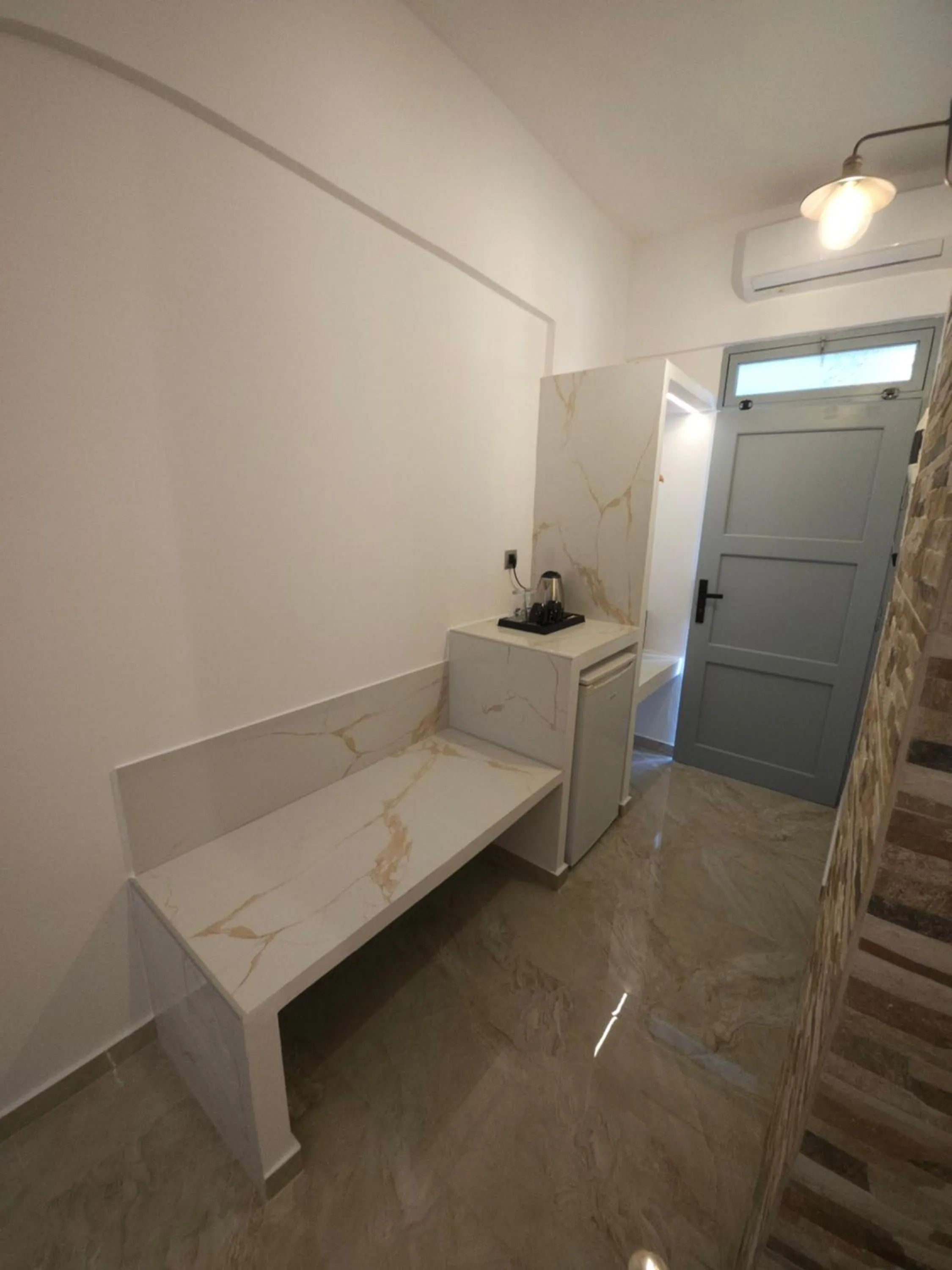 Coffee/tea facilities in Casa Blue Sarantis