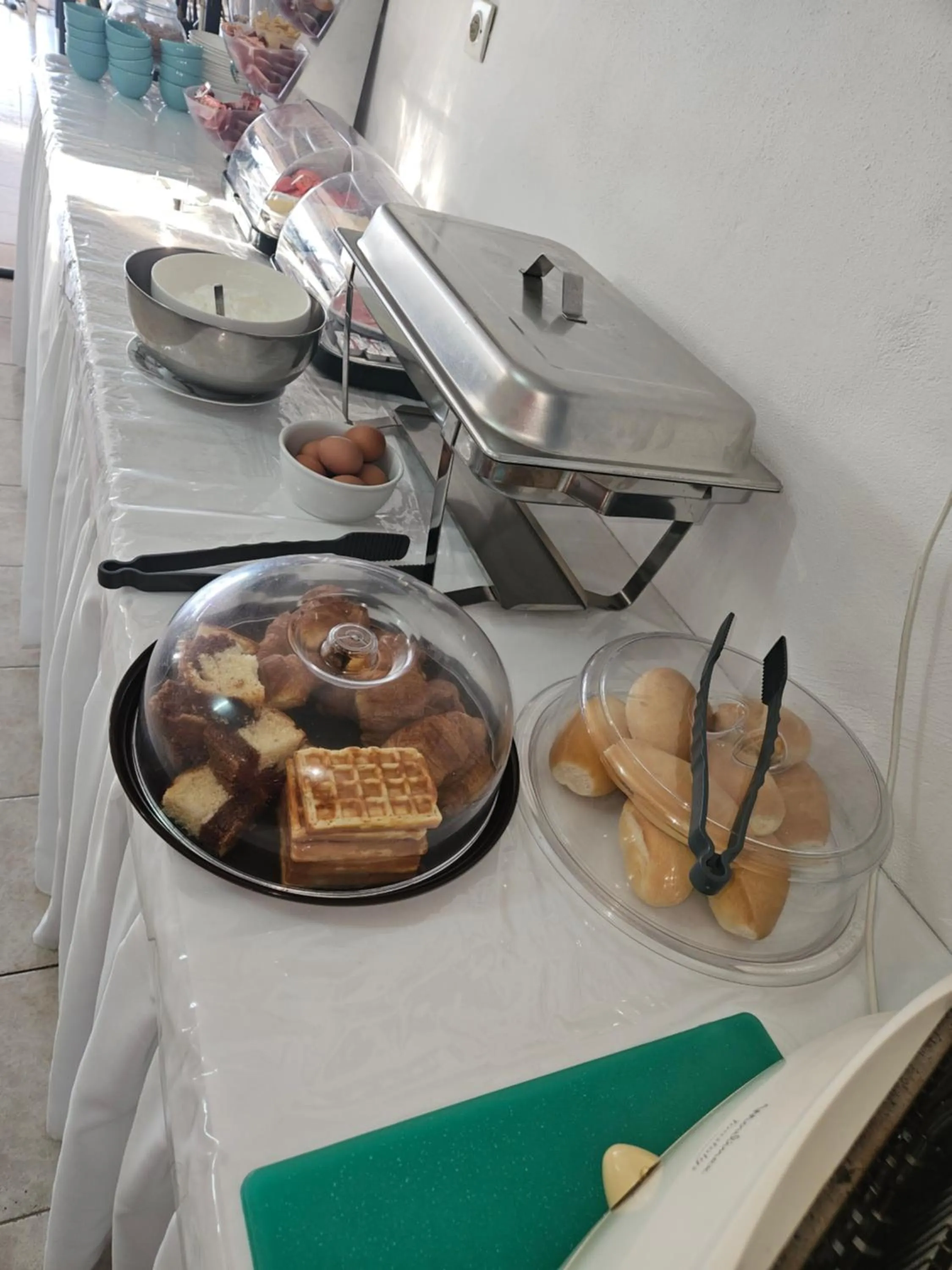 Restaurant/places to eat in Casa Blue Sarantis