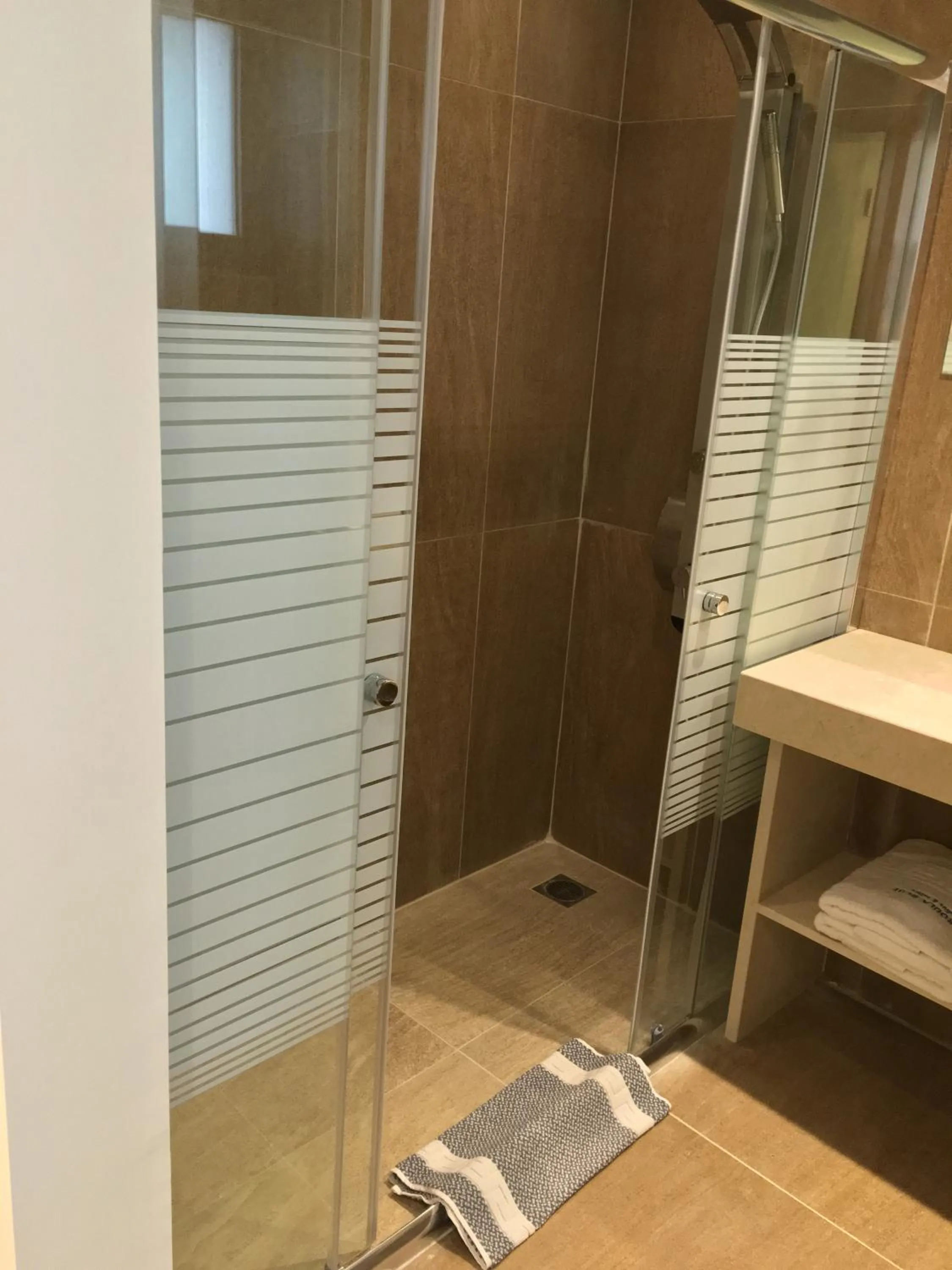 Bathroom in Casa Blue Sarantis