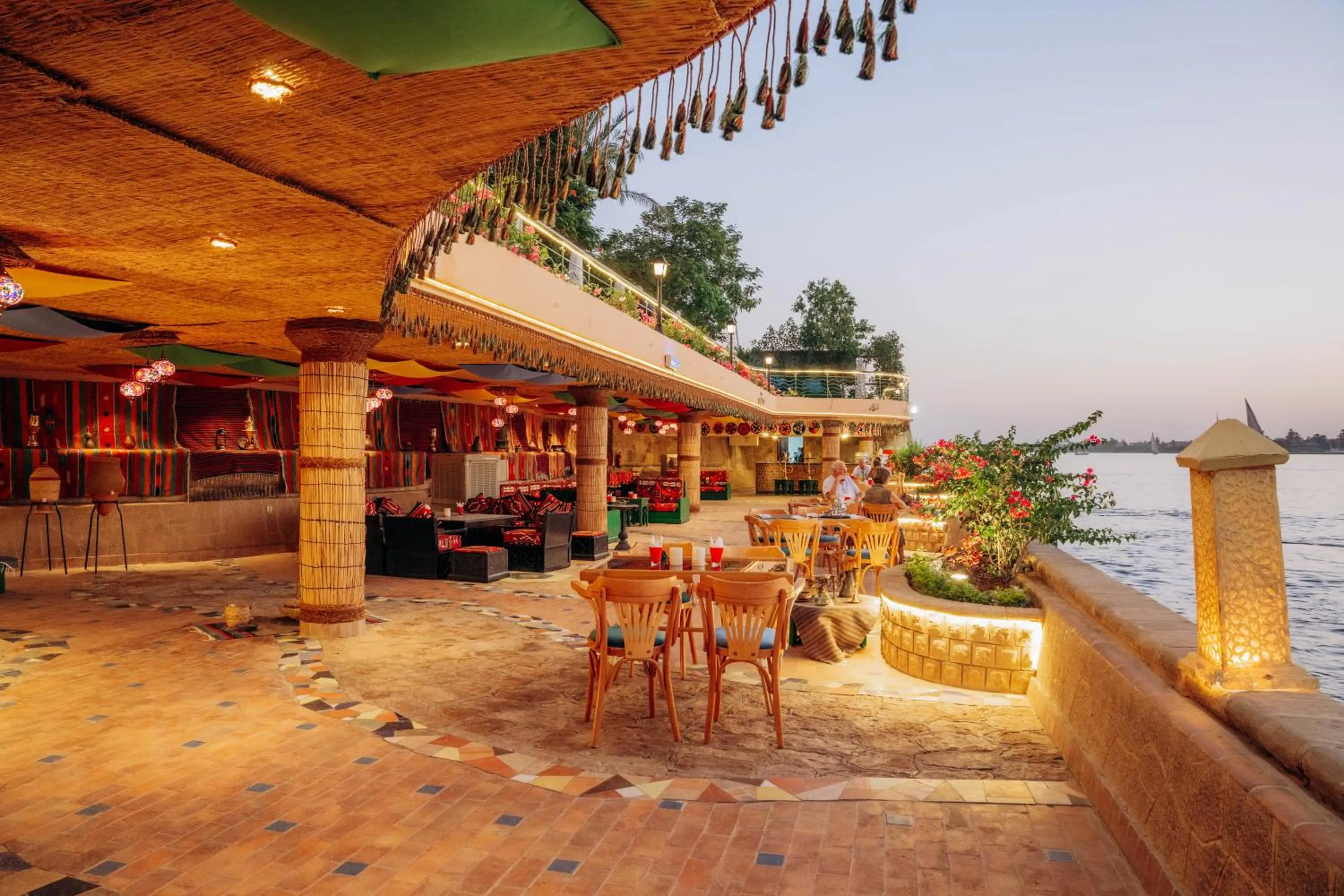 Restaurant/places to eat in Steigenberger Nile Palace Luxor - Convention Center