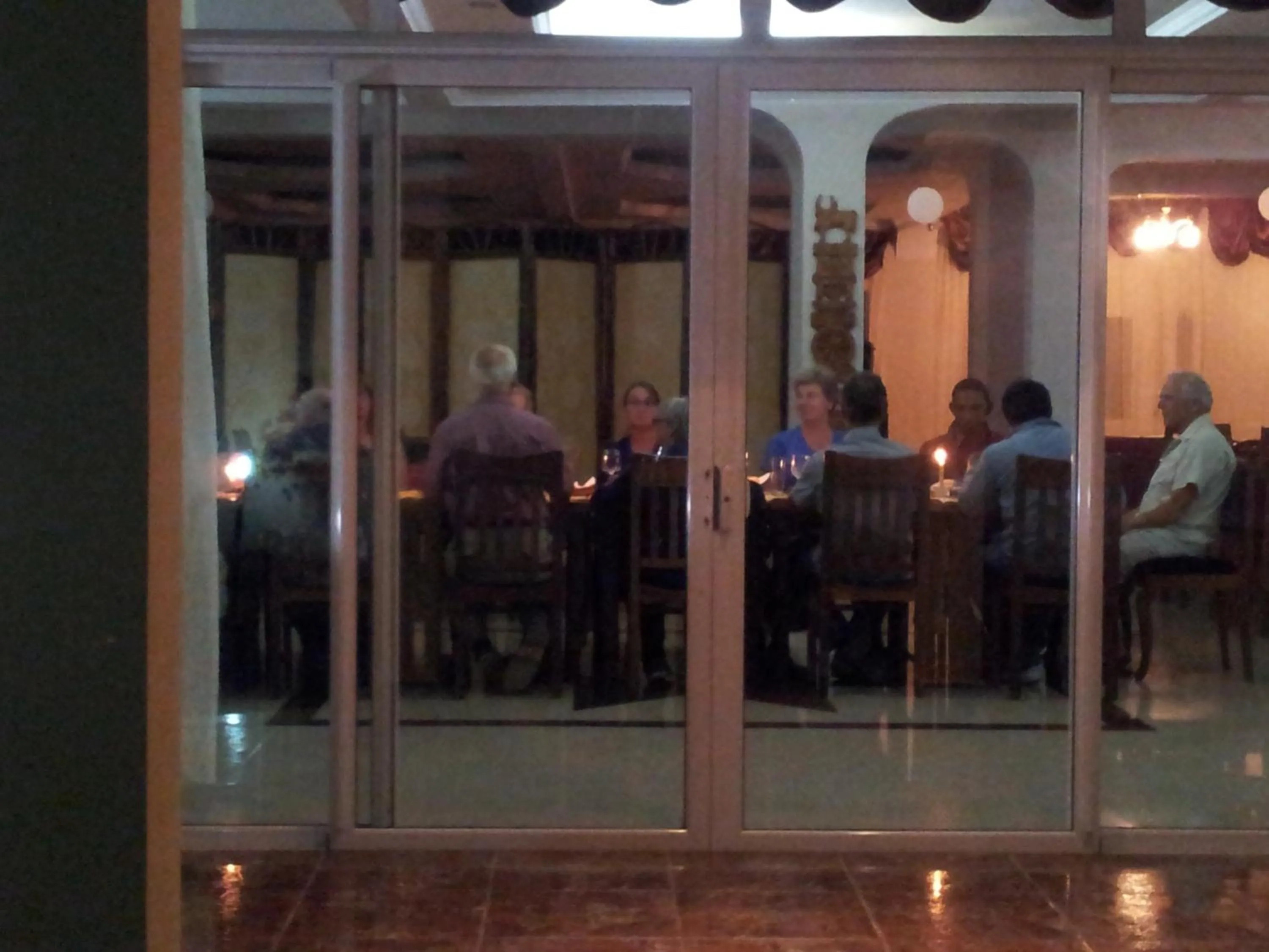 group of guests in K.méléon-Hôtel