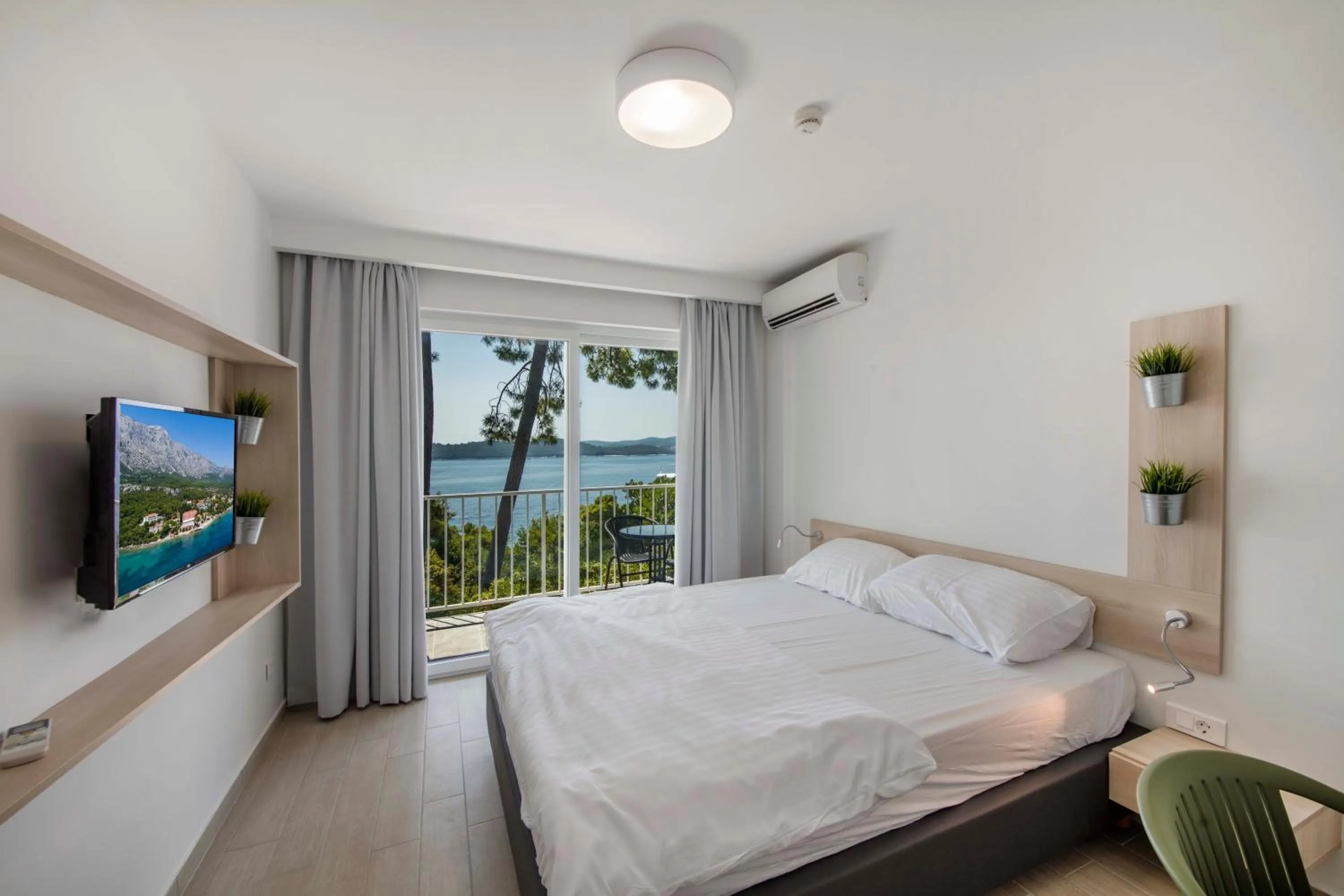 Bedroom, Bed in Bellevue Maradiso Casa by Aminess