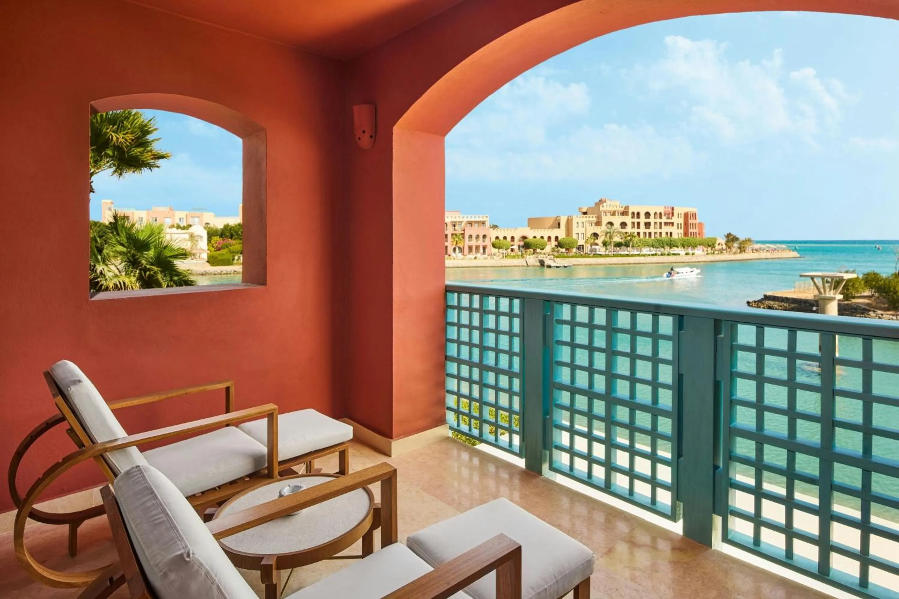 Photo of the whole room in Sheraton Miramar Resort El Gouna