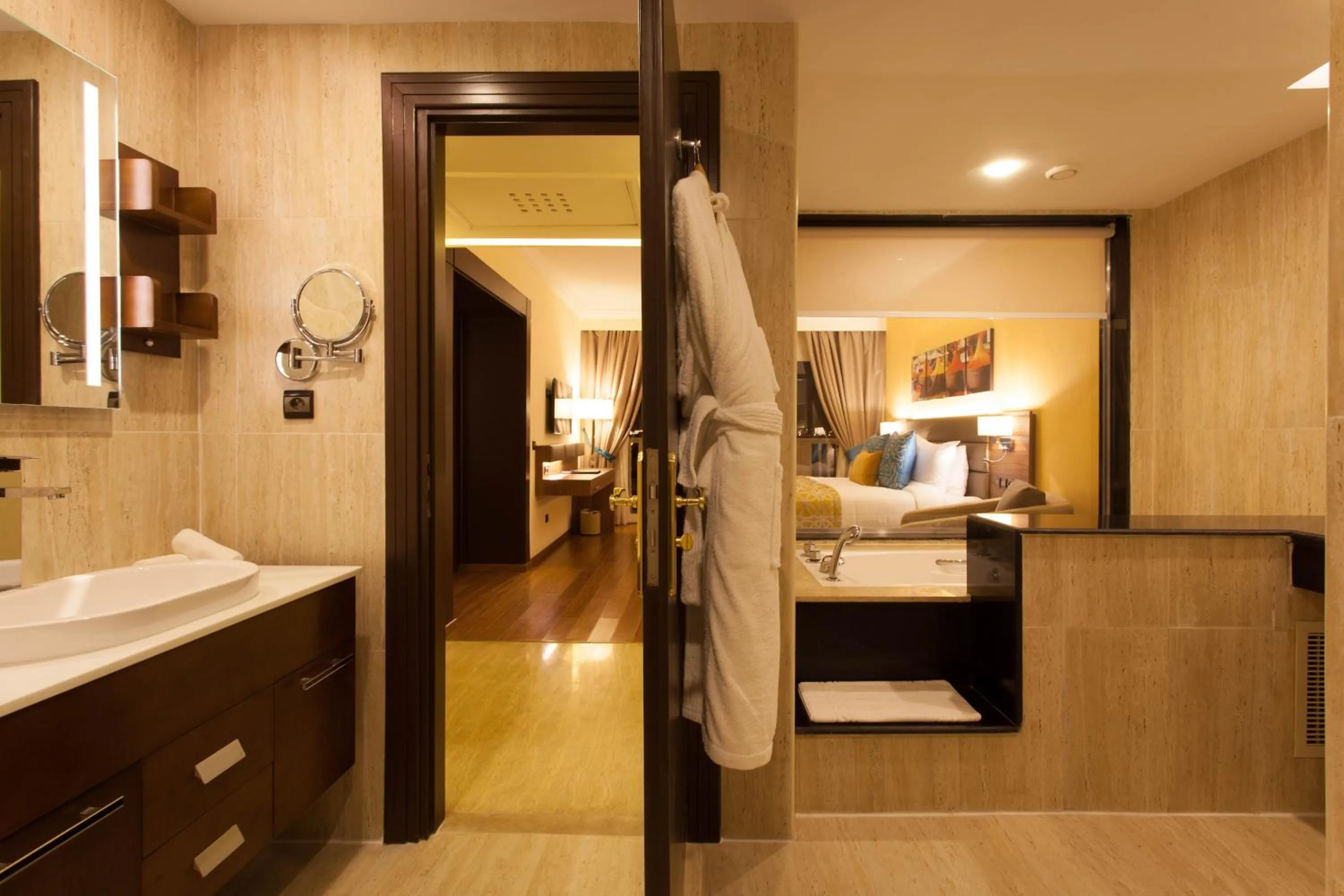 Toilet in Savoy Le Grand Hotel Marrakech