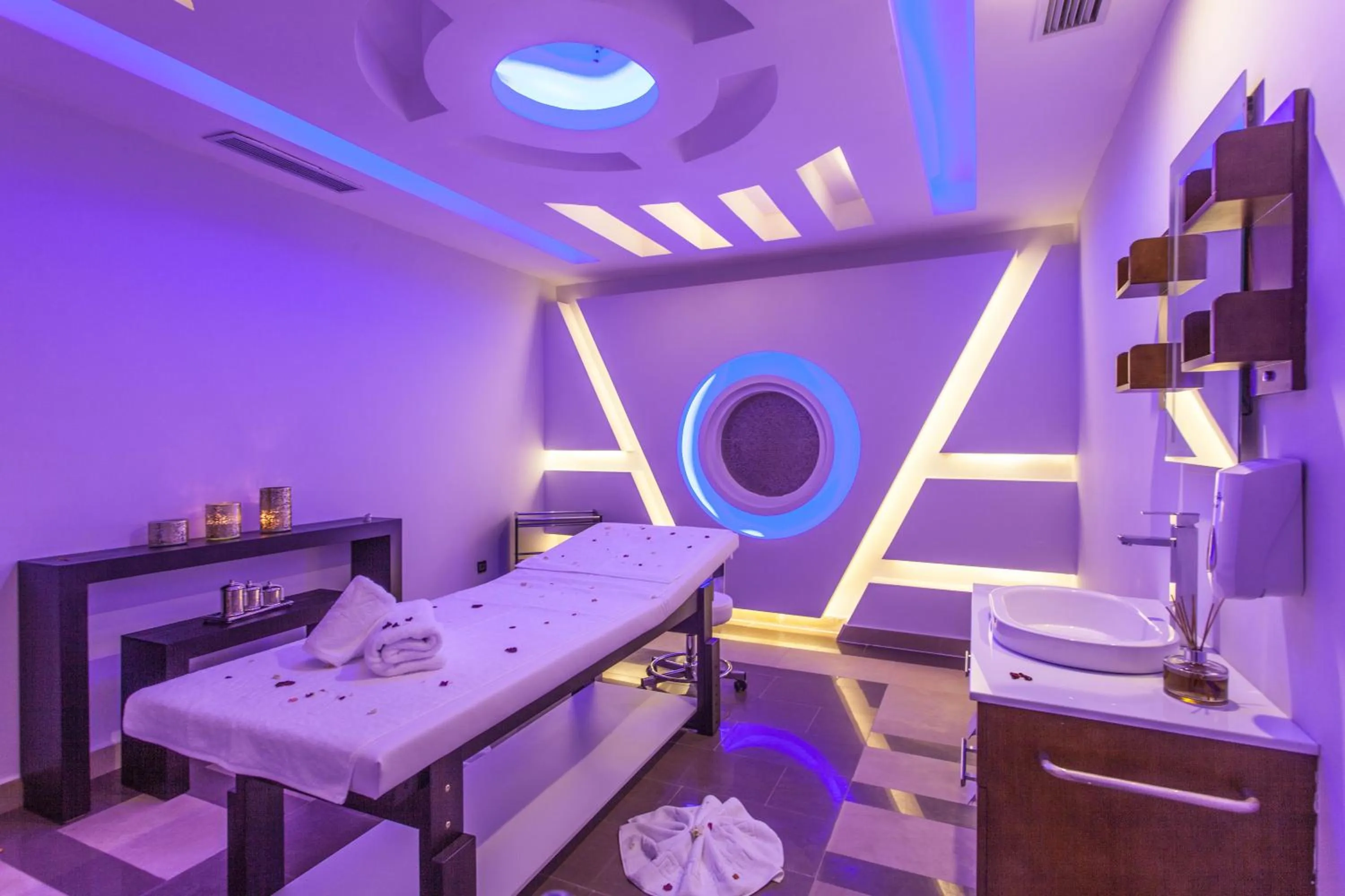 Spa and wellness centre/facilities in Savoy Le Grand Hotel Marrakech