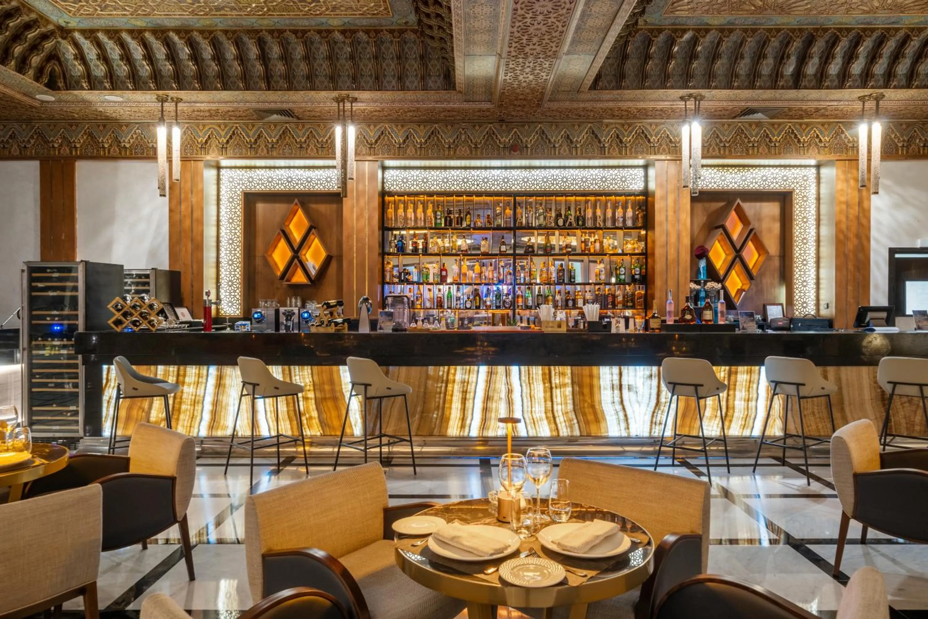 Lounge or bar in Savoy Le Grand Hotel Marrakech