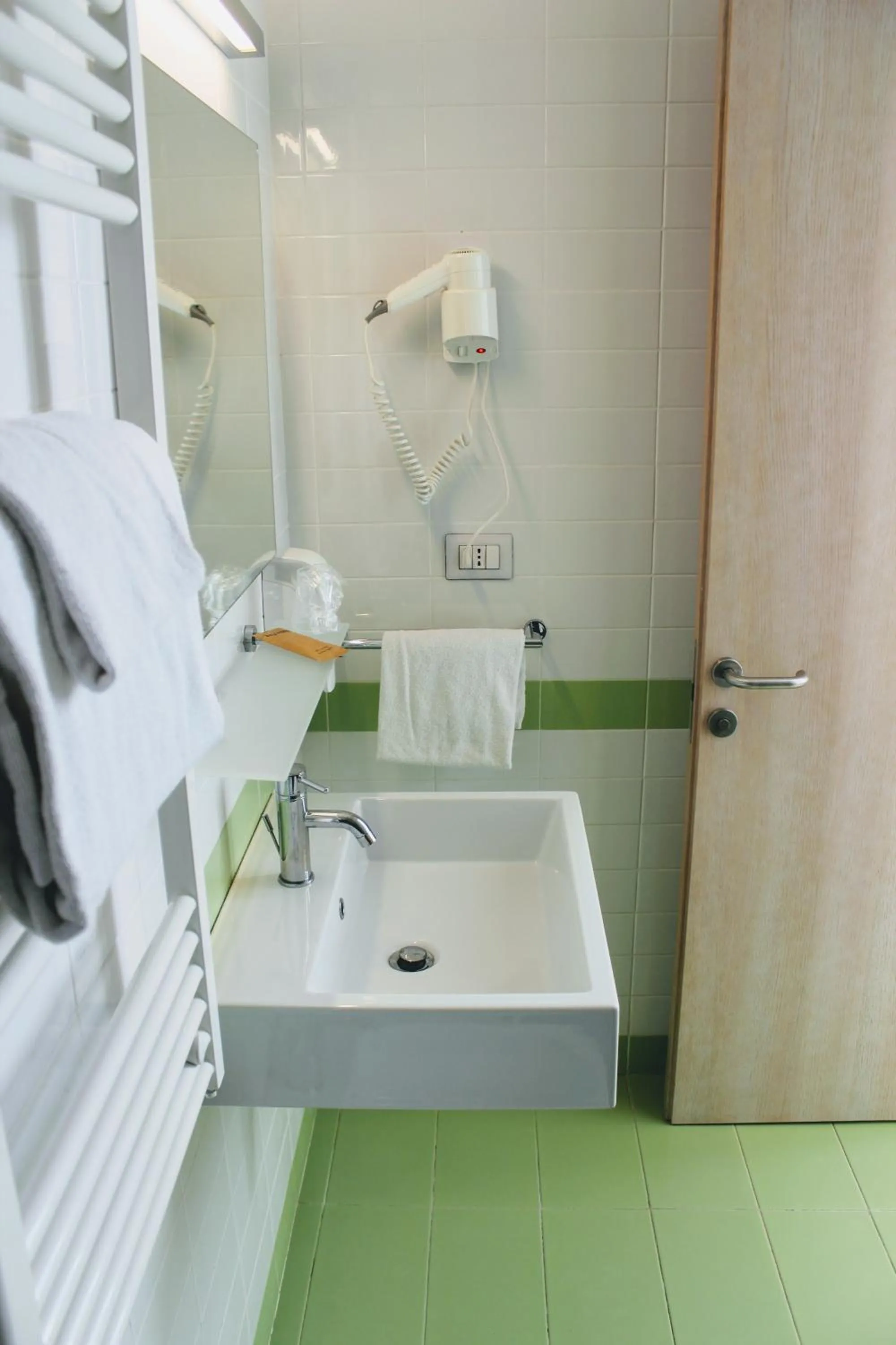 Bathroom in Domus Helena