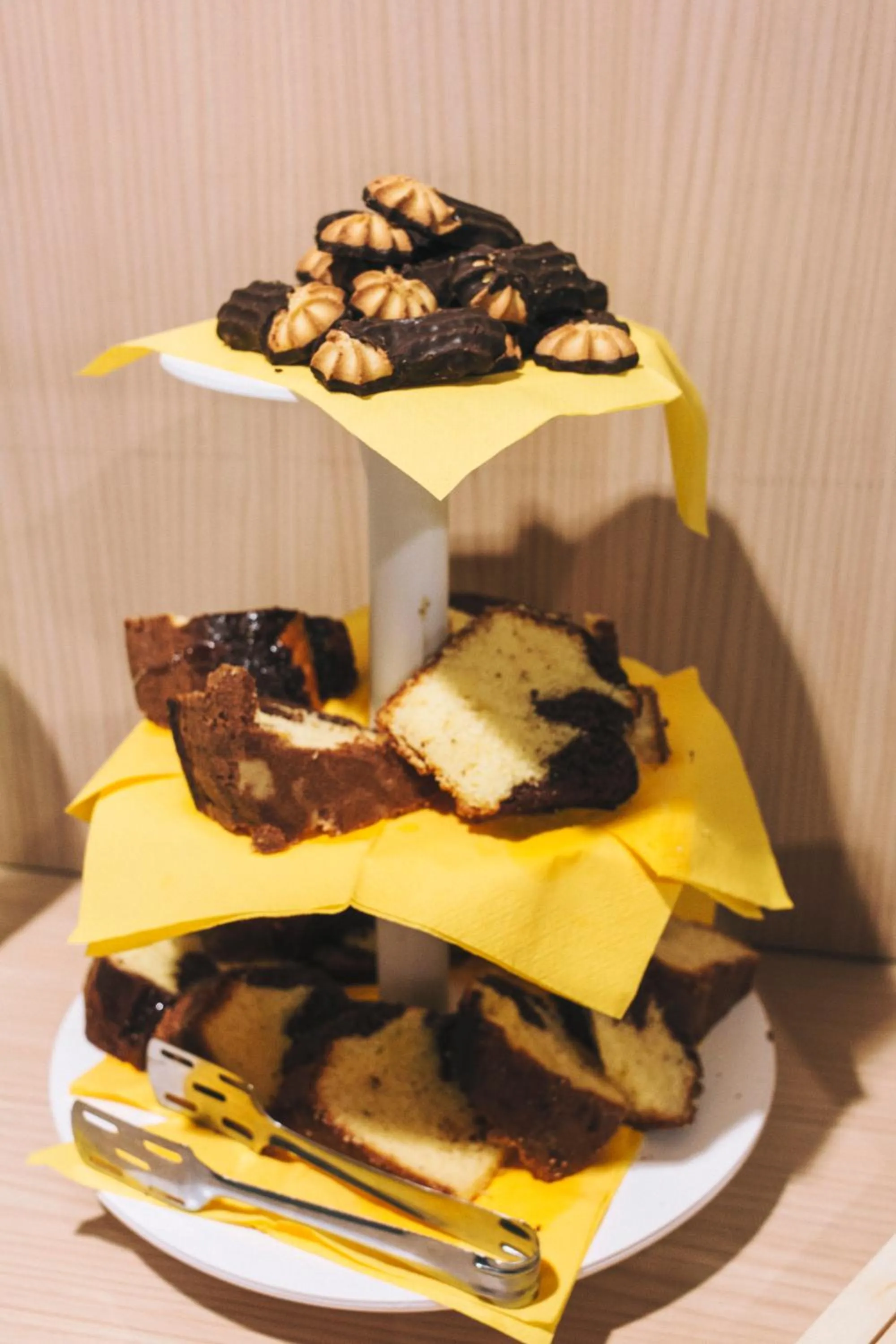 Buffet breakfast in Domus Helena