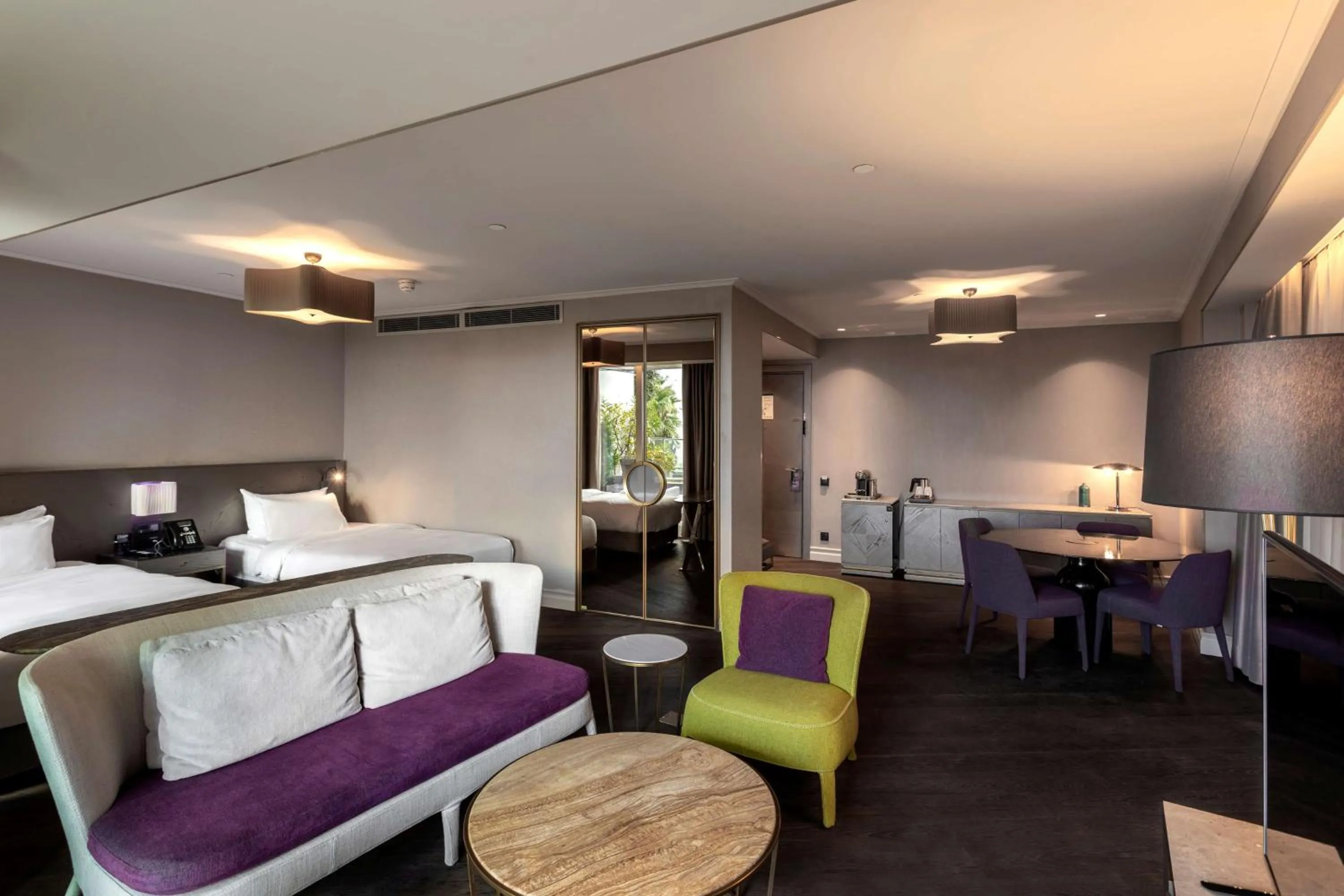 Shower in Radisson Blu Hotel Istanbul Ottomare