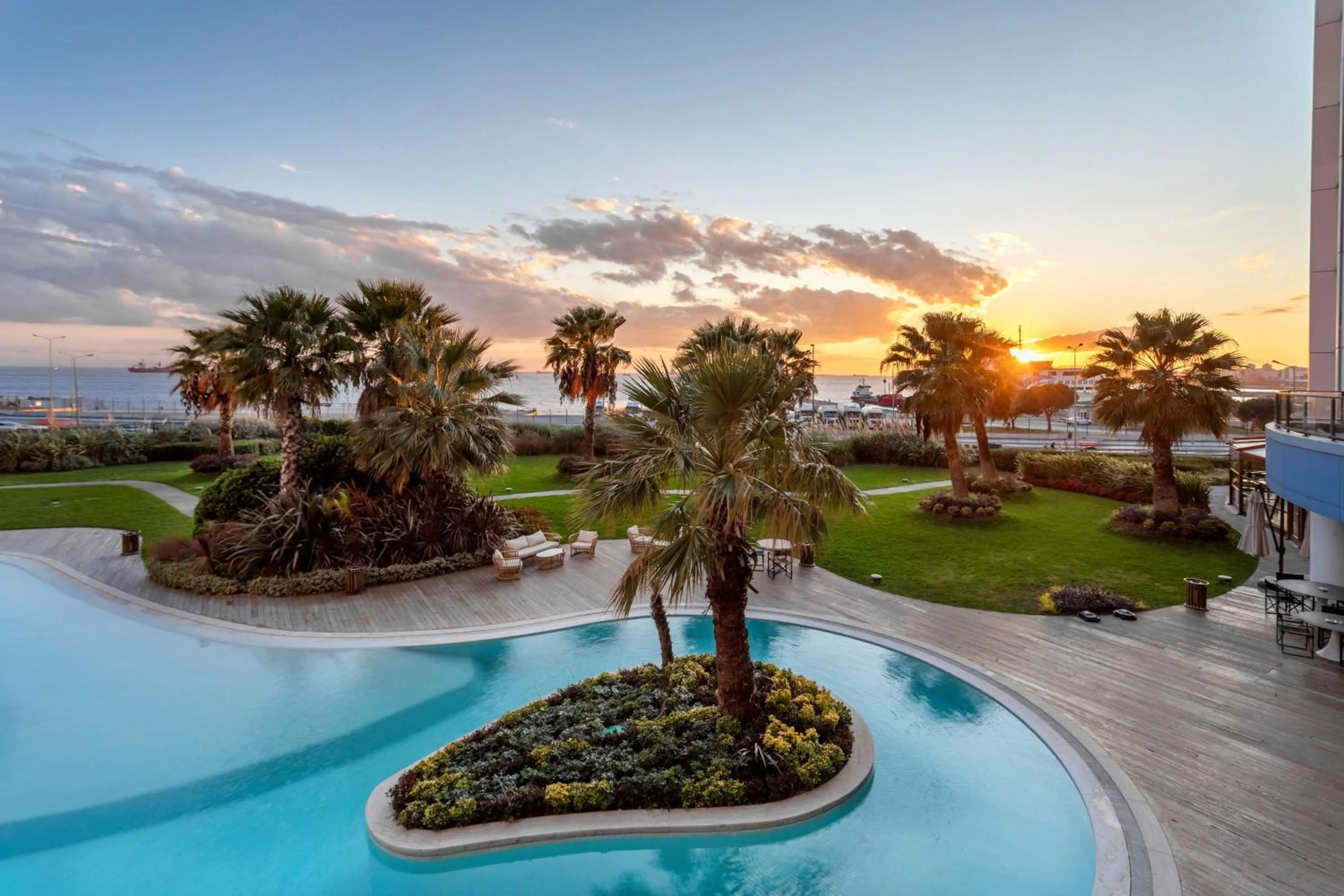 View (from property/room) in Radisson Blu Hotel Istanbul Ottomare