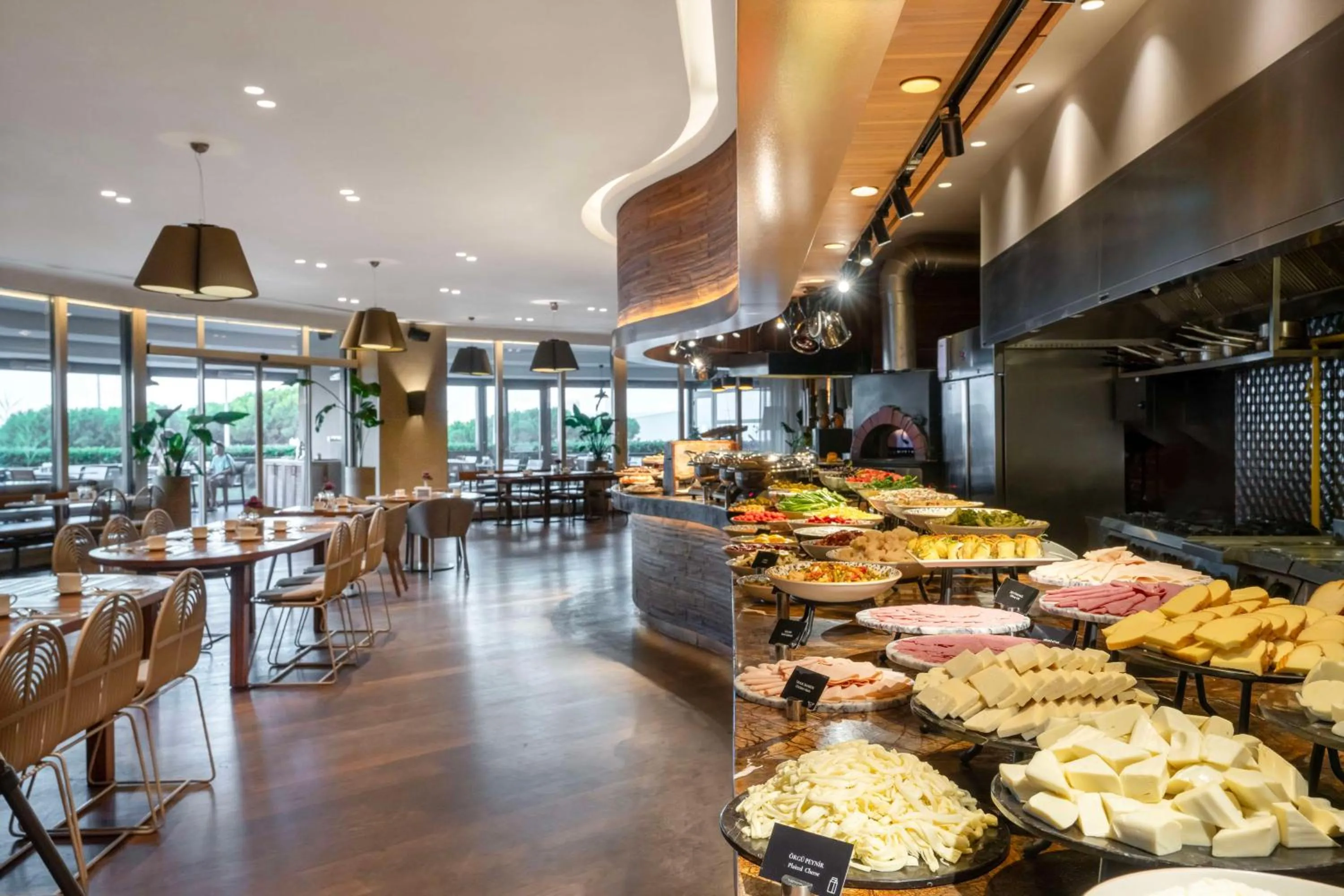 Breakfast in Radisson Blu Hotel Istanbul Ottomare