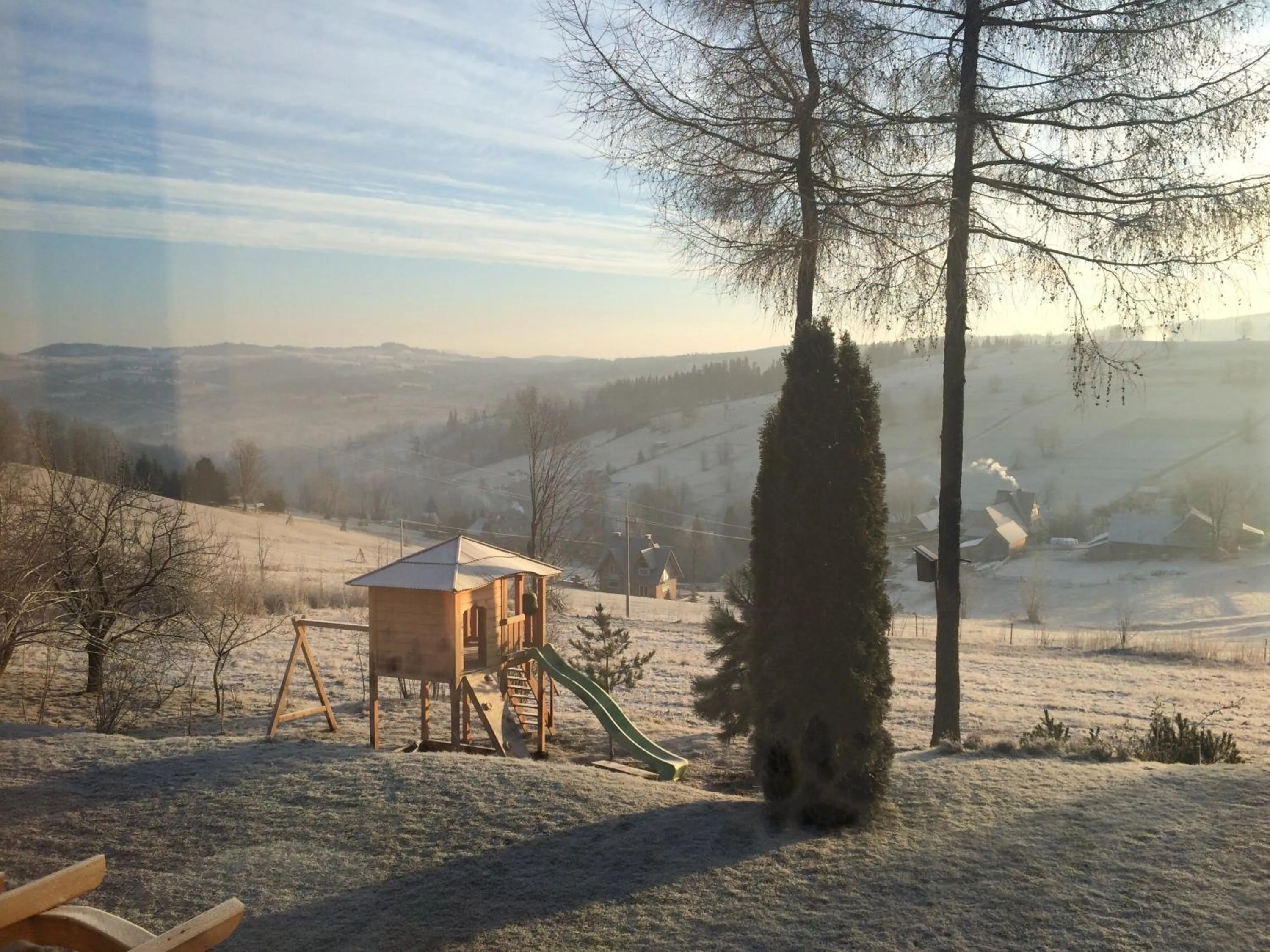 Children play ground in Siumno Izba B&B Brzegi