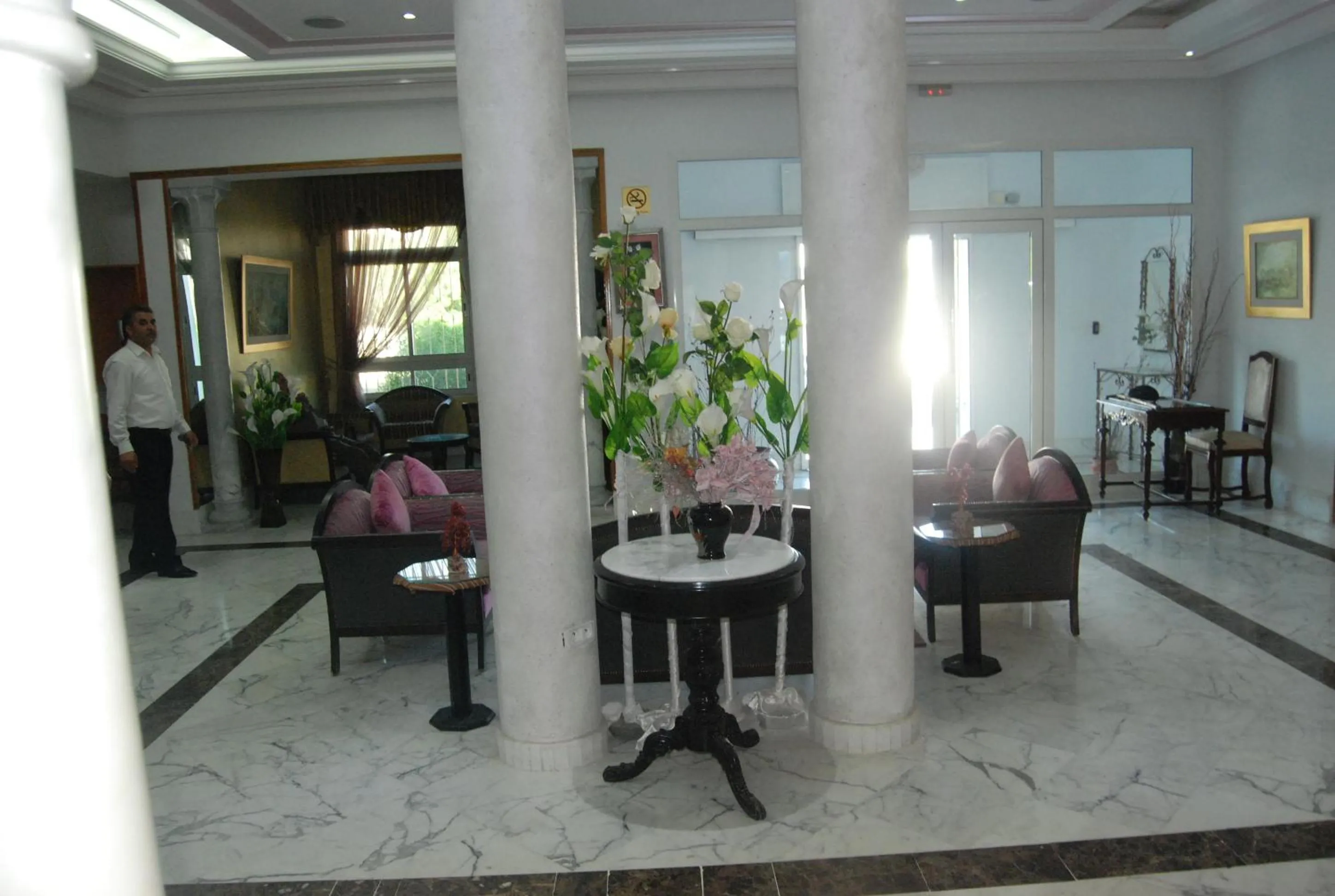 Lobby or reception in Hotel la princesse