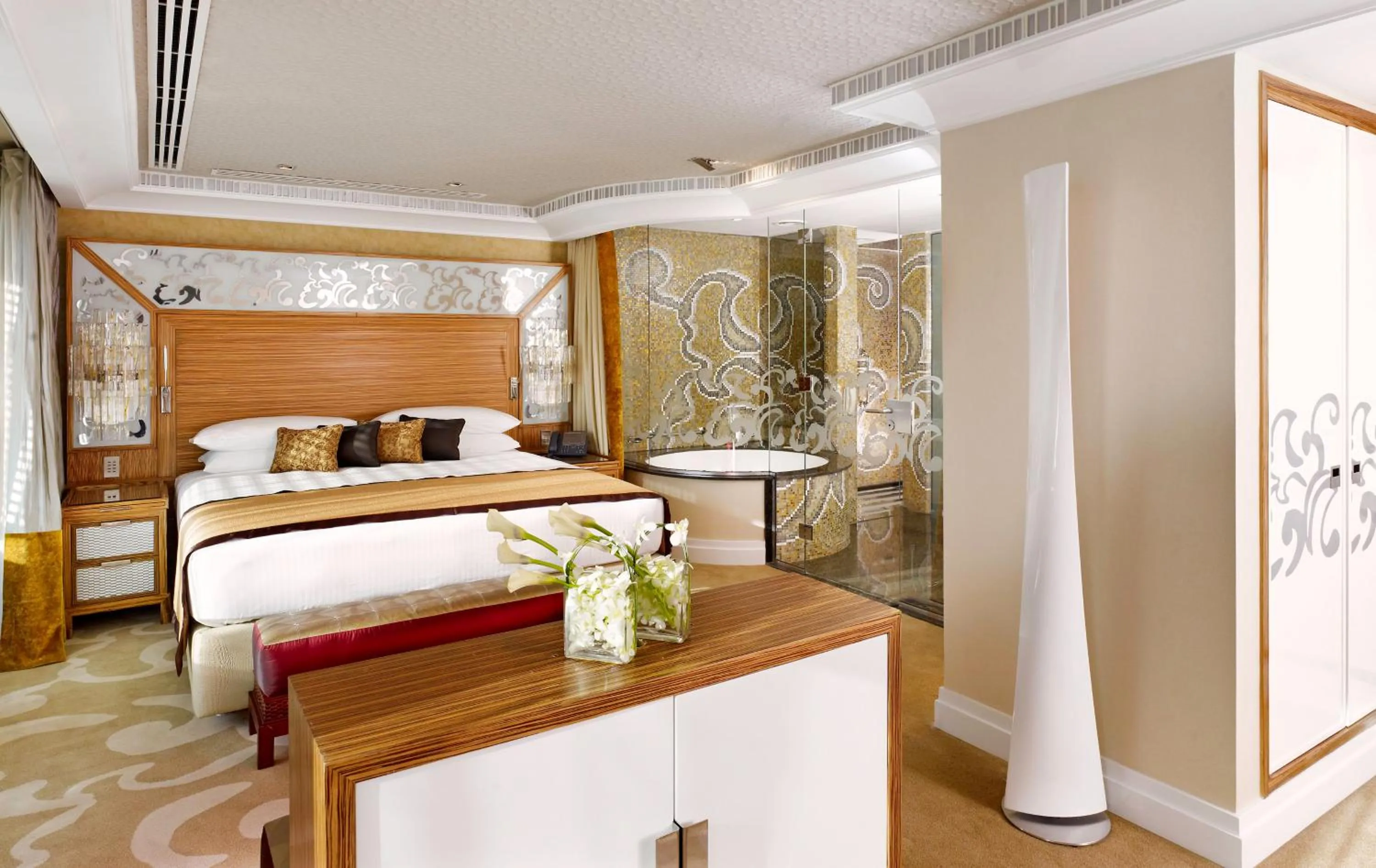 Photo of the whole room, Bed in Intercontinental Cairo Citystars by IHG