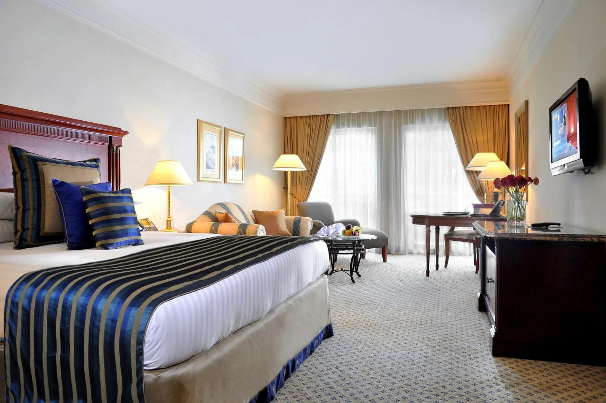 Photo of the whole room, Bed in Intercontinental Cairo Citystars by IHG