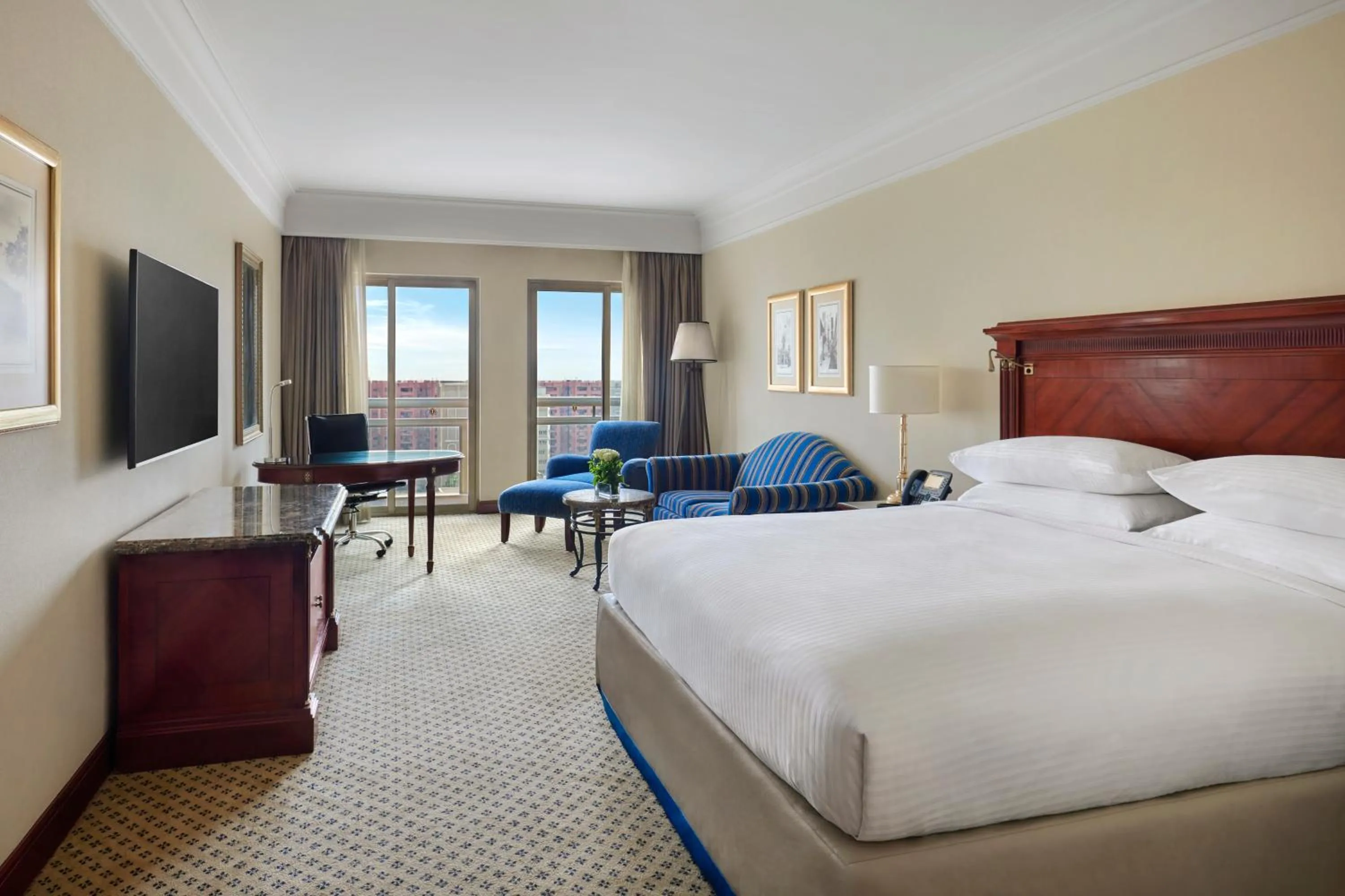 Bed in Intercontinental Cairo Citystars by IHG