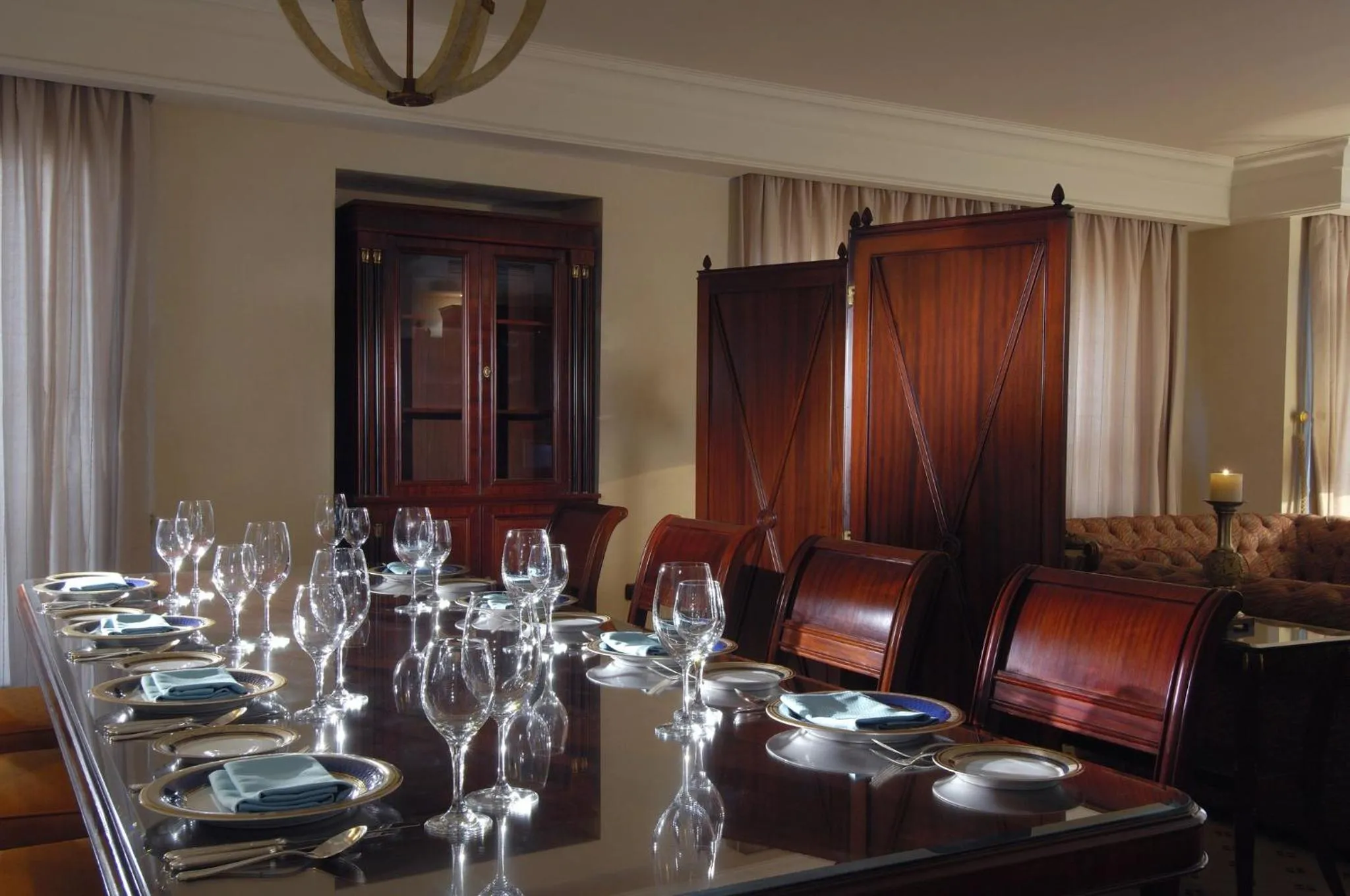 Photo of the whole room in Intercontinental Cairo Citystars by IHG