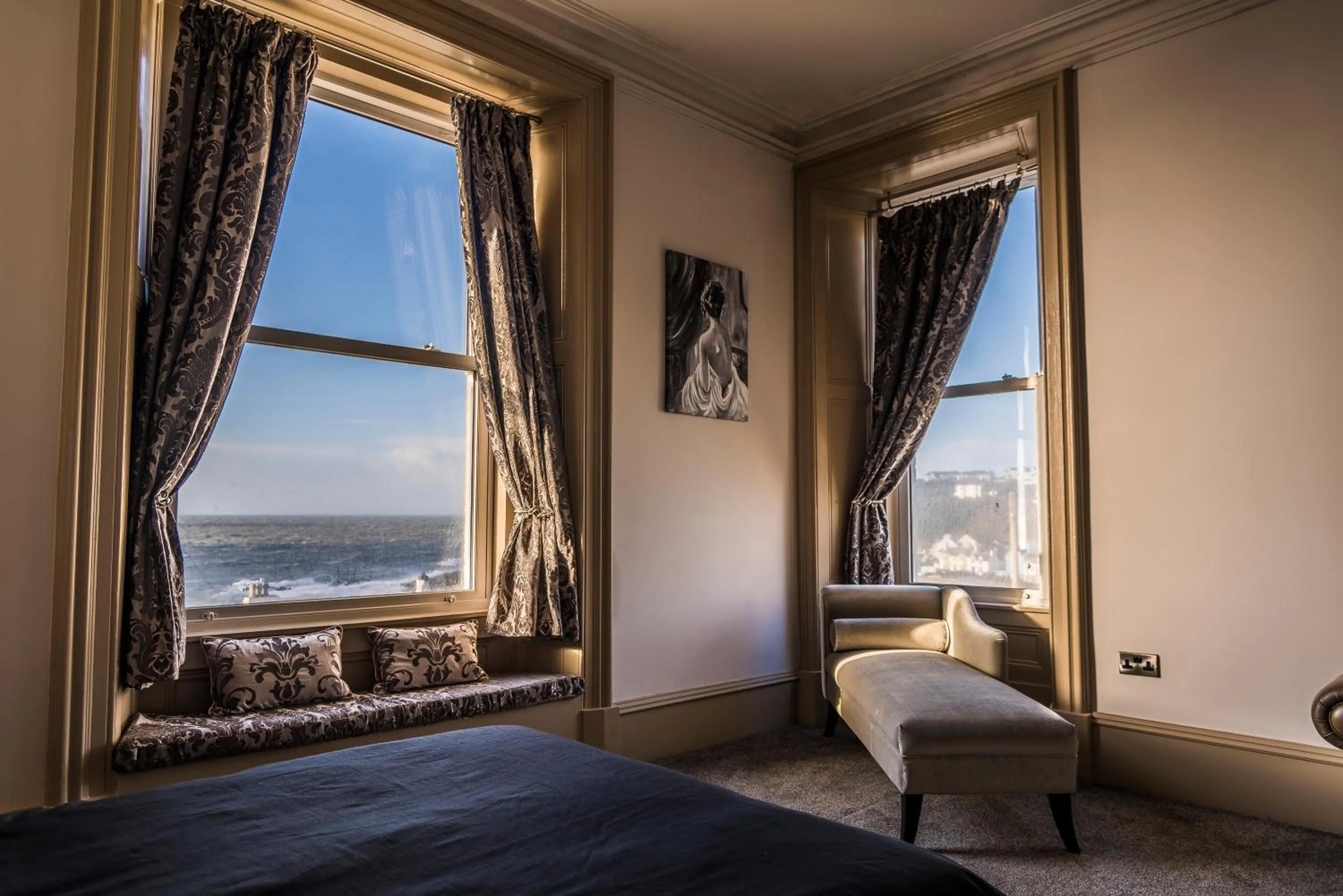 Photo of the whole room, Bed in Mount Stewart Hotel