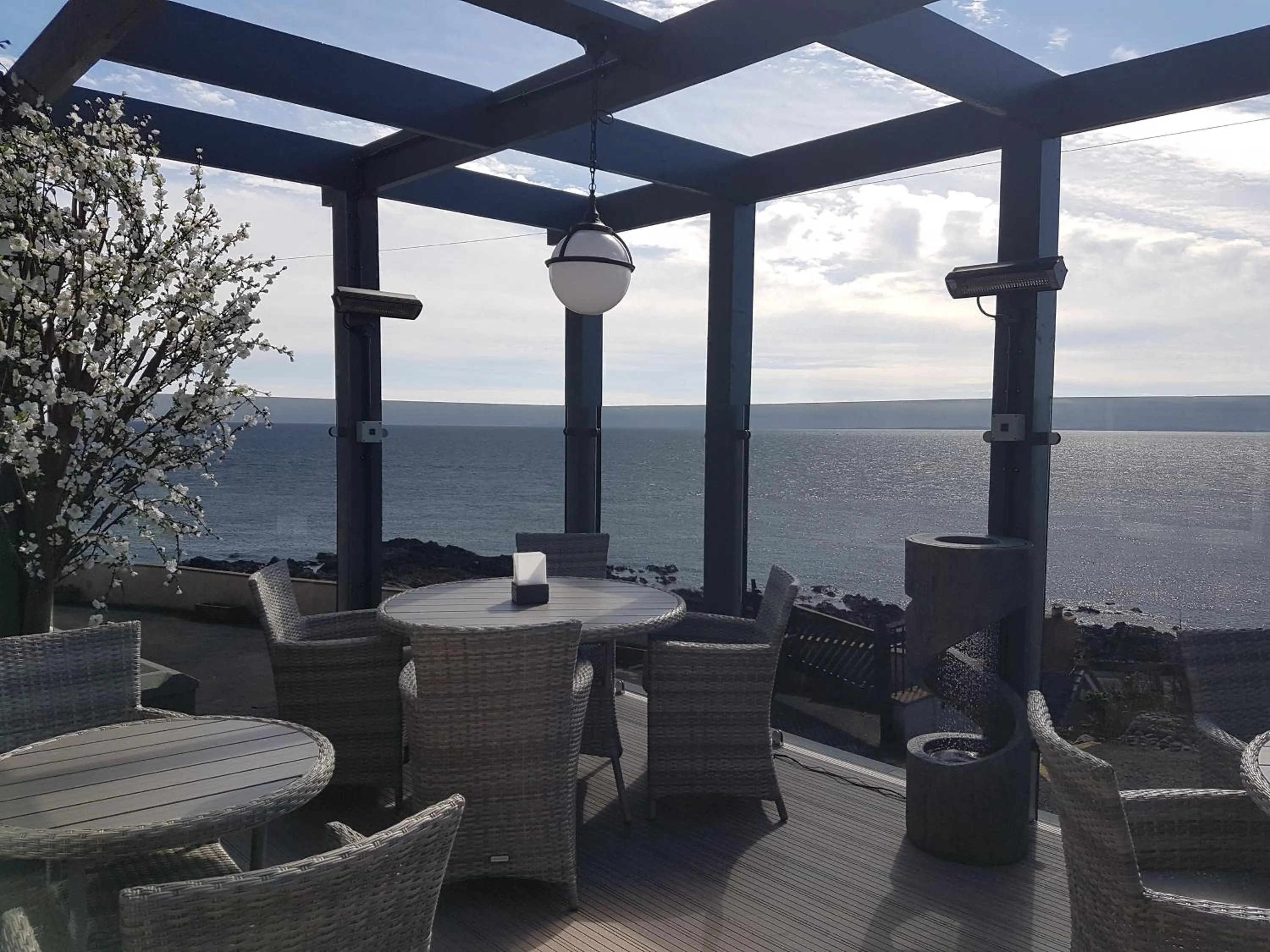 Patio in Mount Stewart Hotel