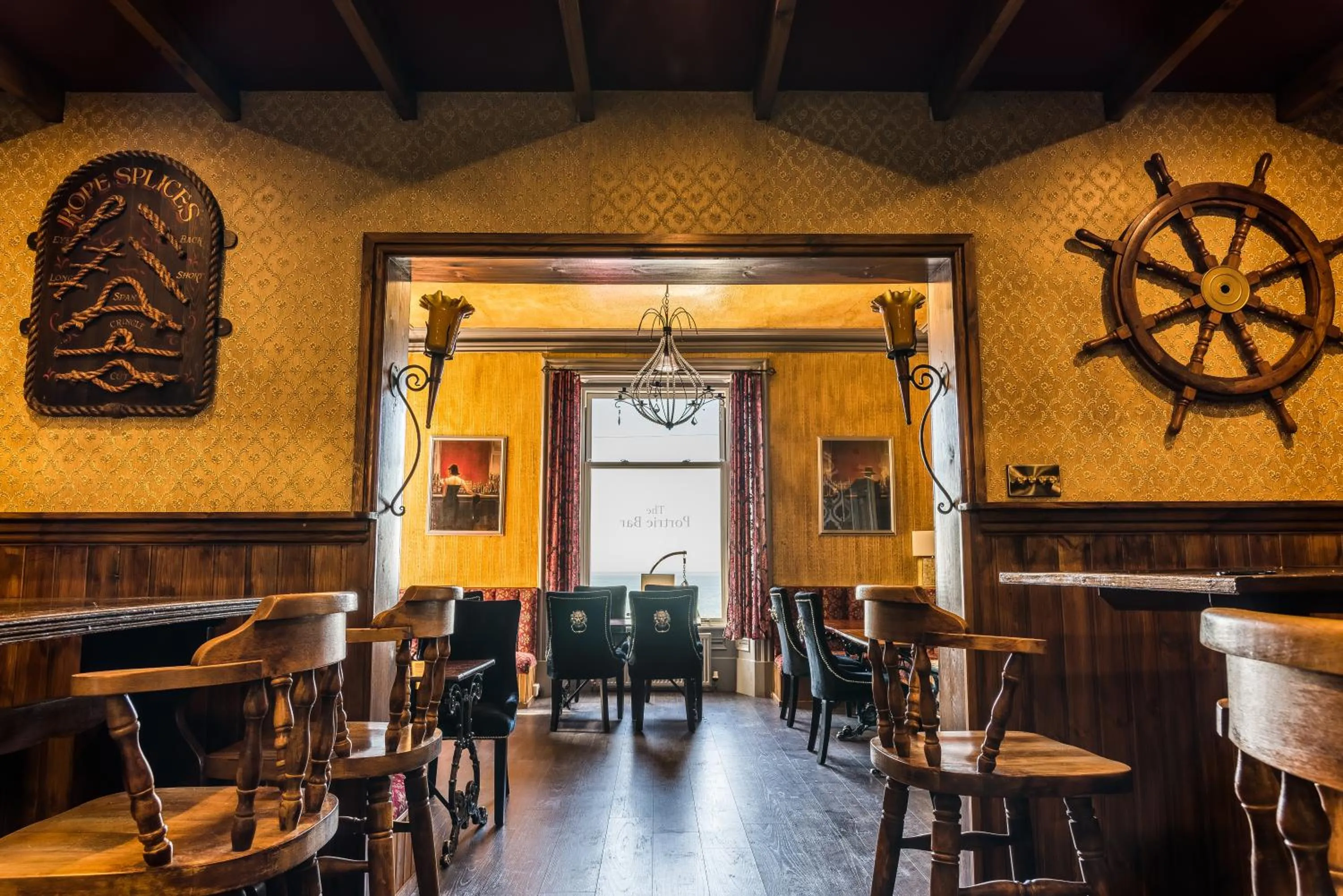 Lounge or bar in Mount Stewart Hotel