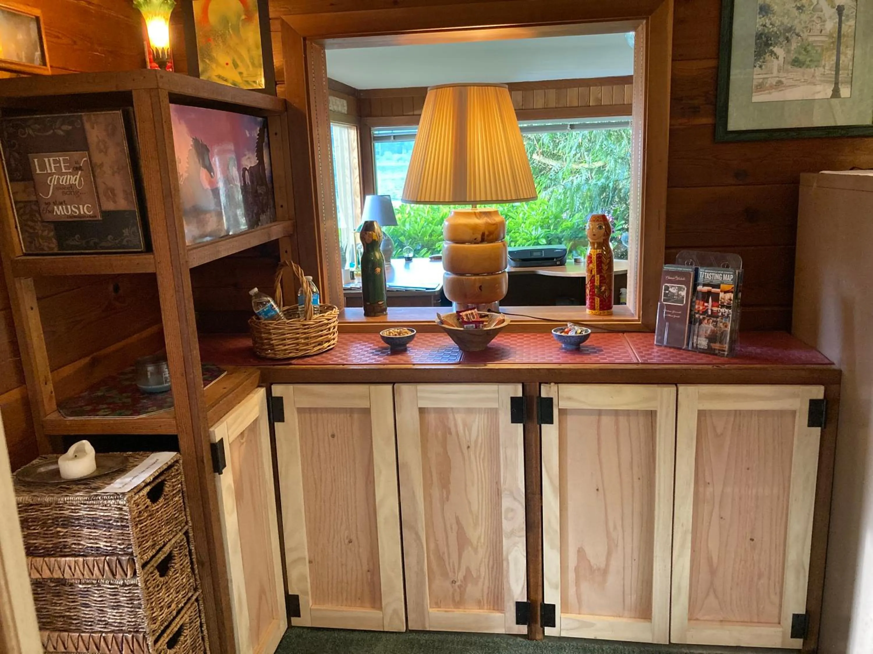 Cottage Lake Bed and Breakfast