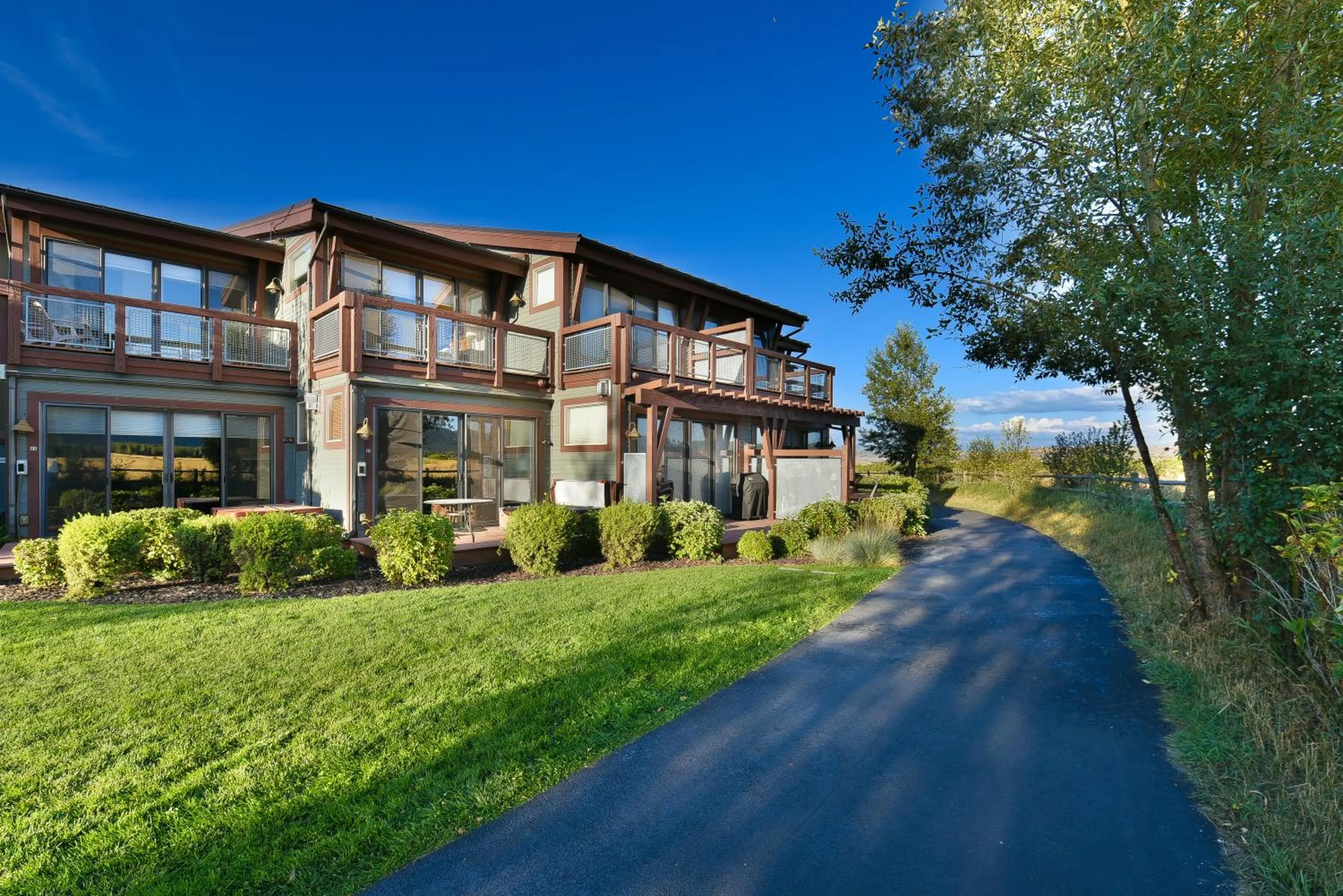 Property building in Newpark Resort