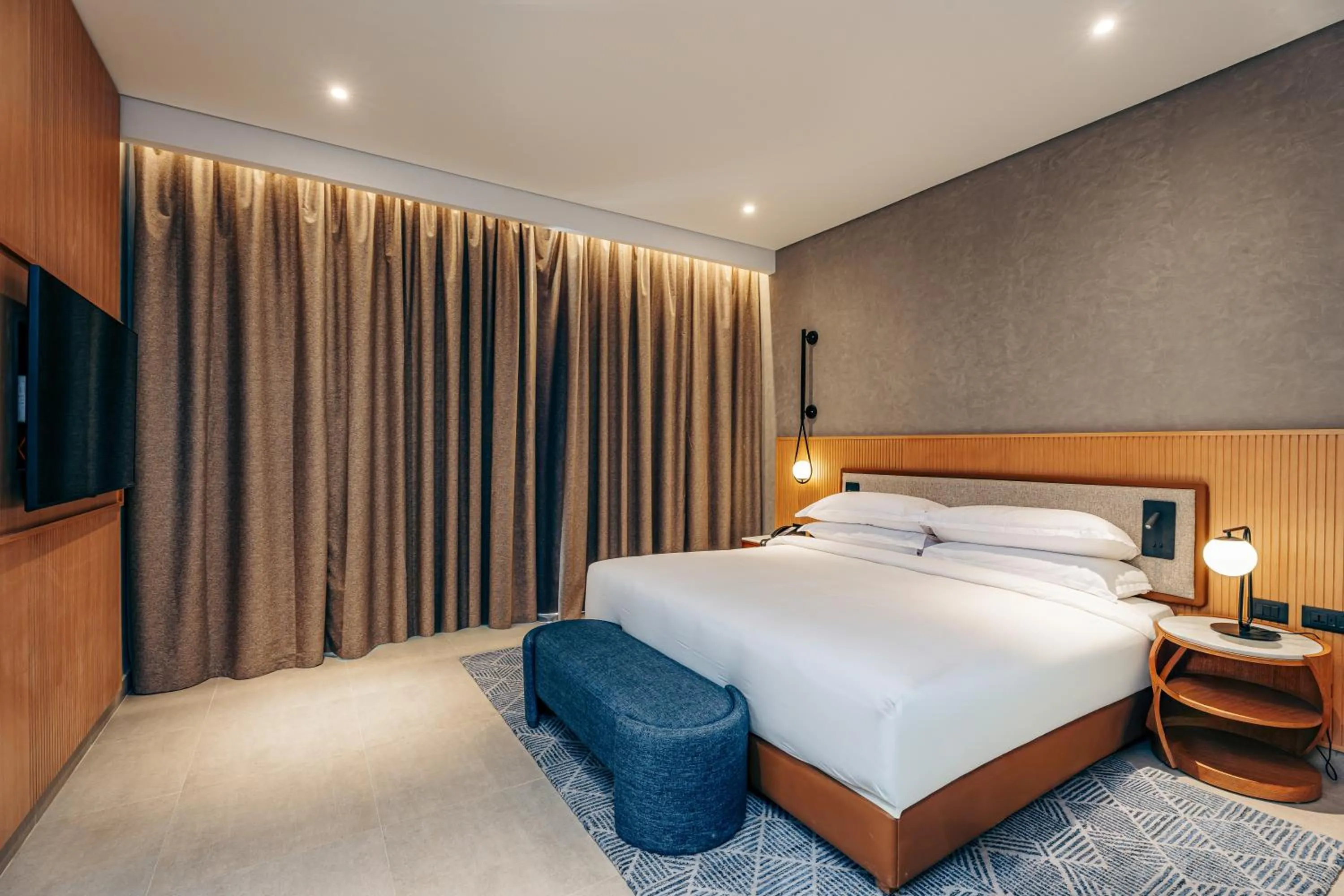 Bed in Sheraton Soma Bay Resort