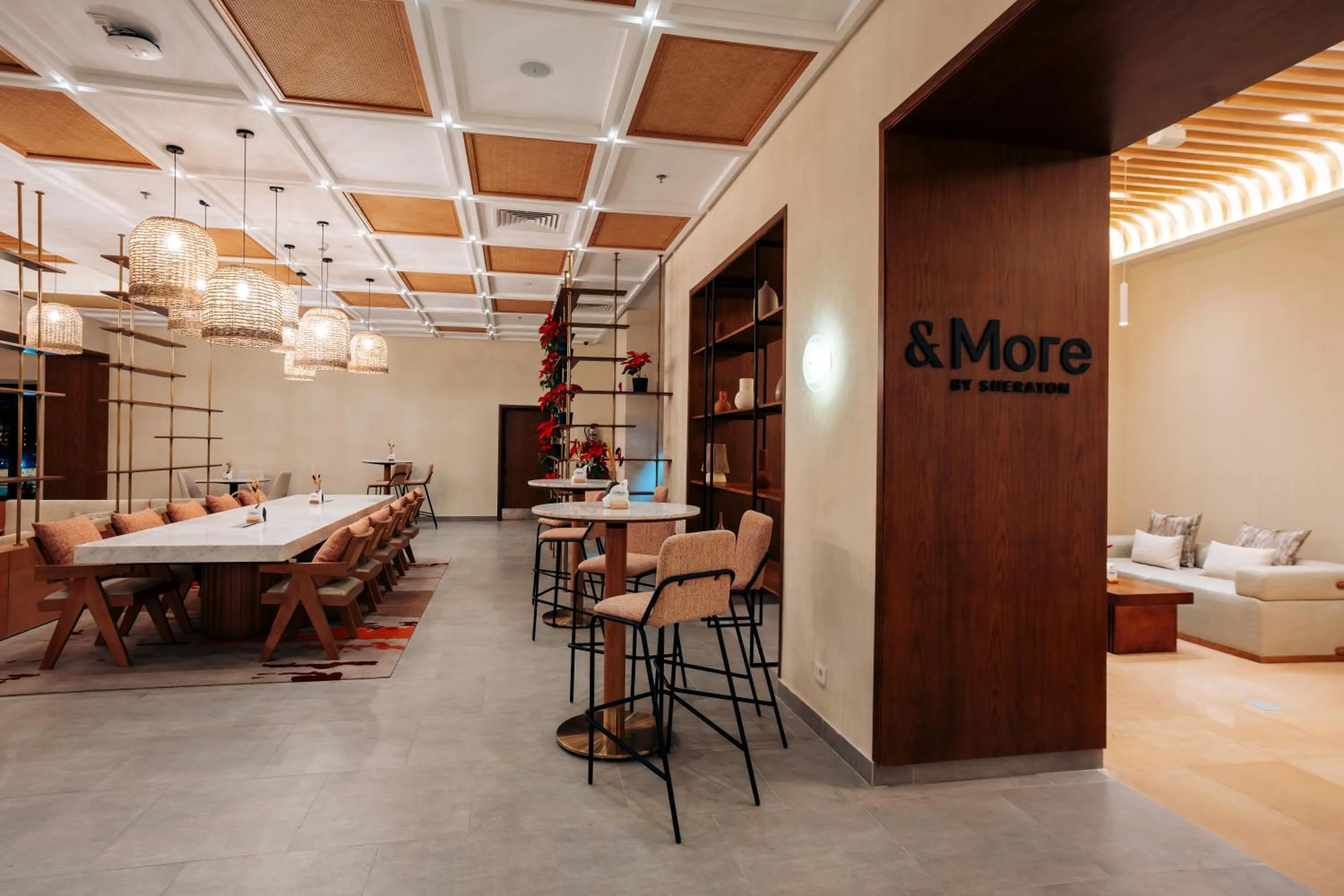 Restaurant/places to eat in Sheraton Soma Bay Resort