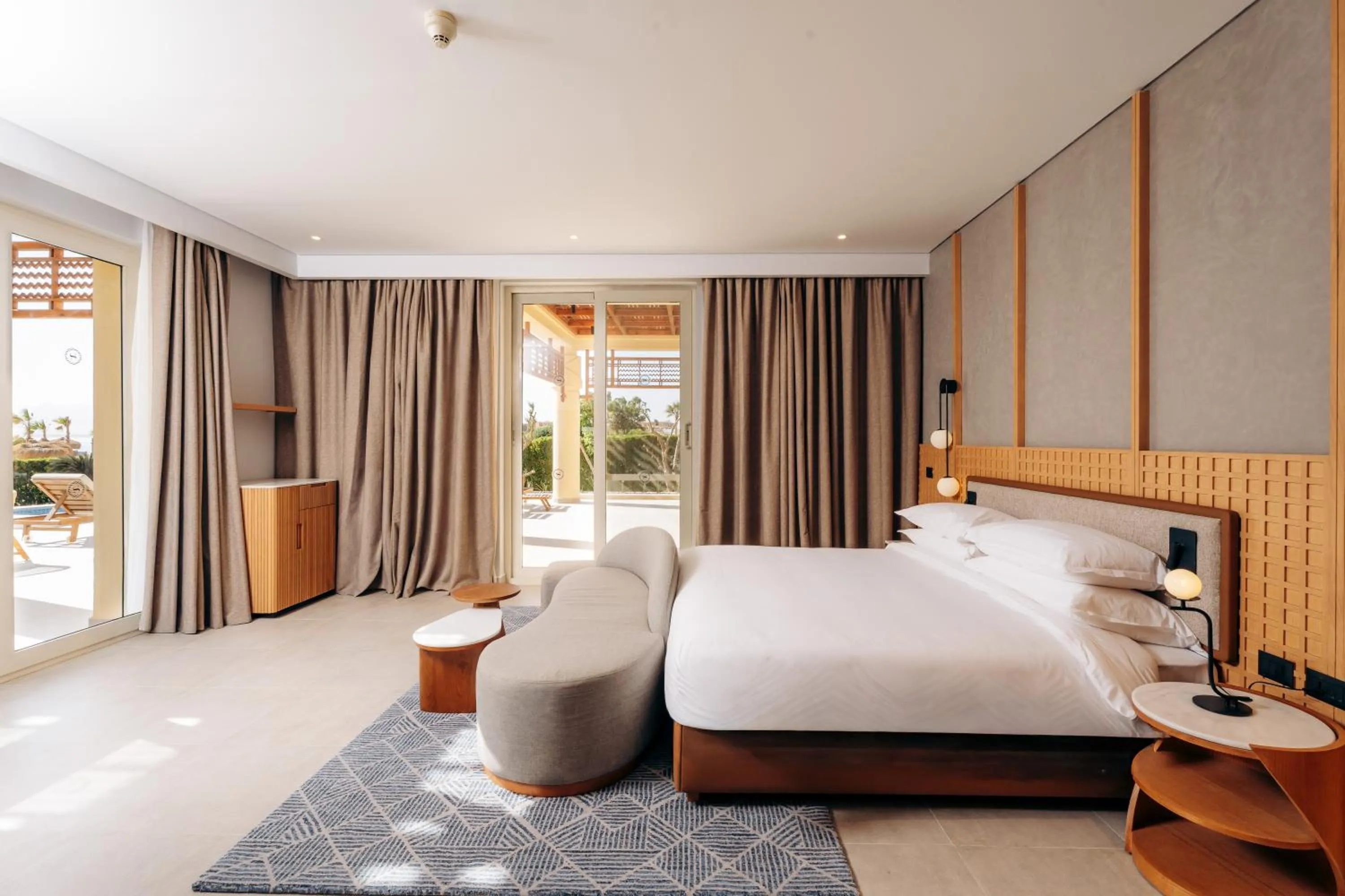 Bed in Sheraton Soma Bay Resort