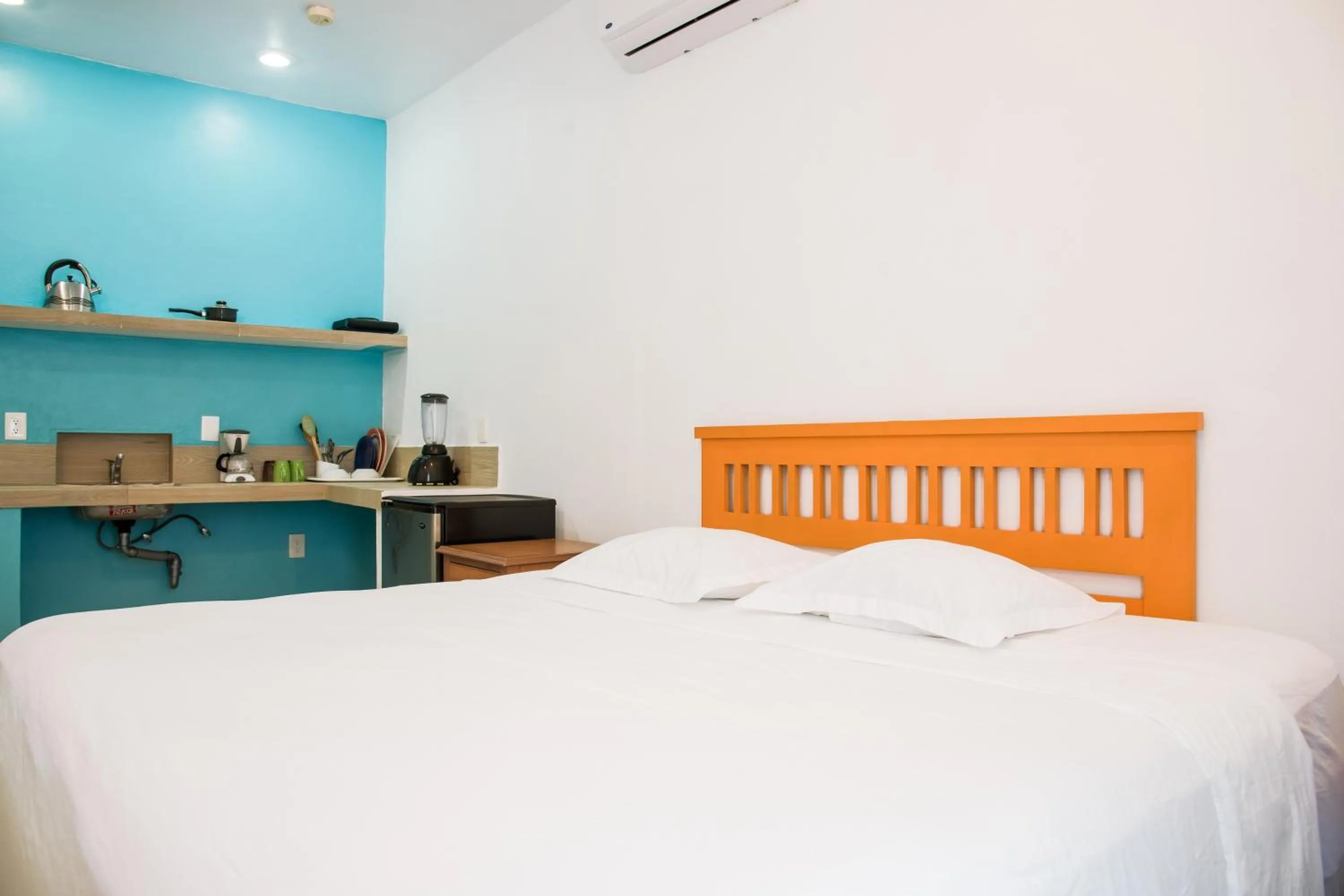 Bed in Villa Elena Isla Mujeres