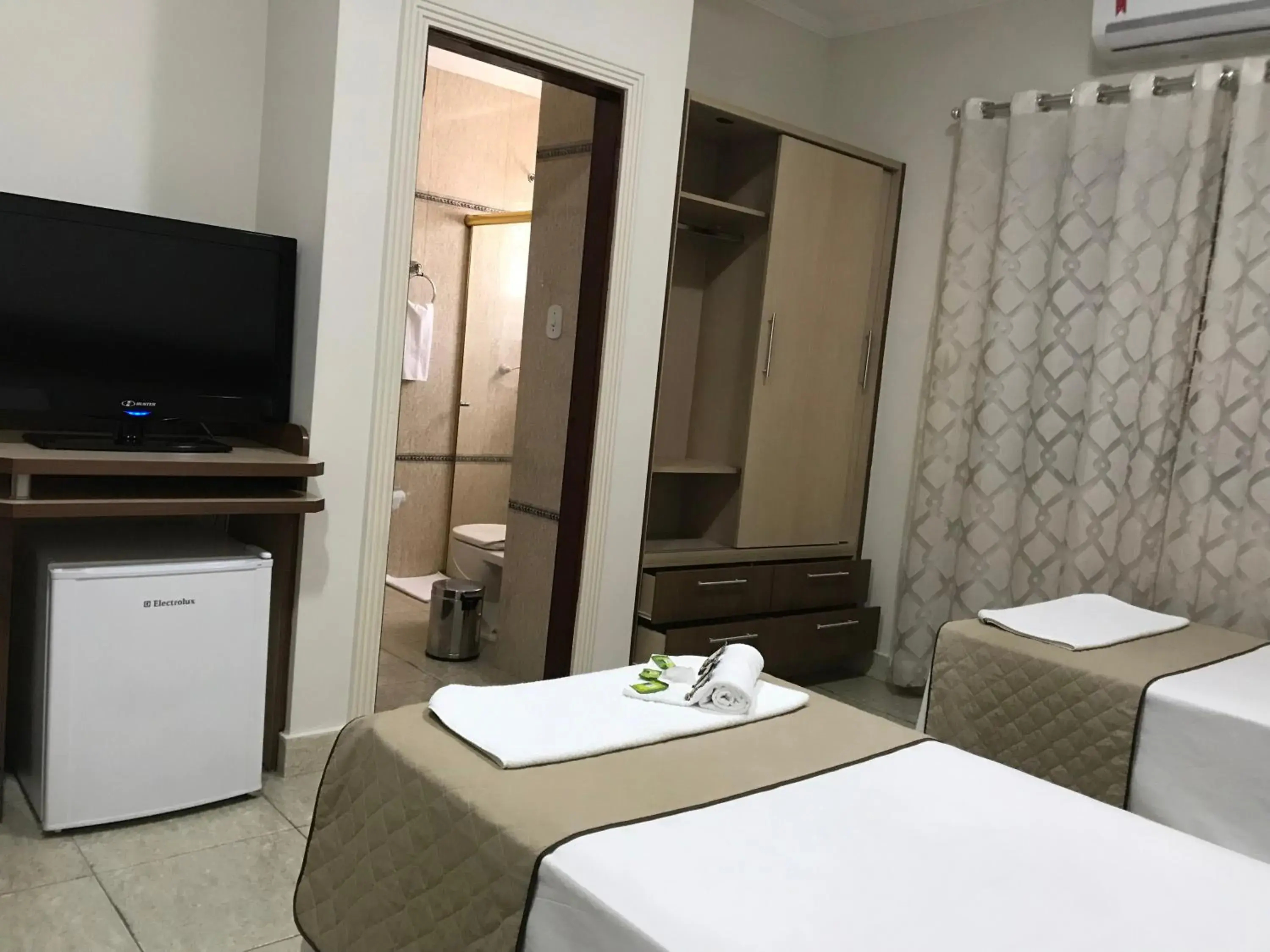 Luxury Triple Room in Hotel Arlen Luxury Triple Room in Hotel Arlen