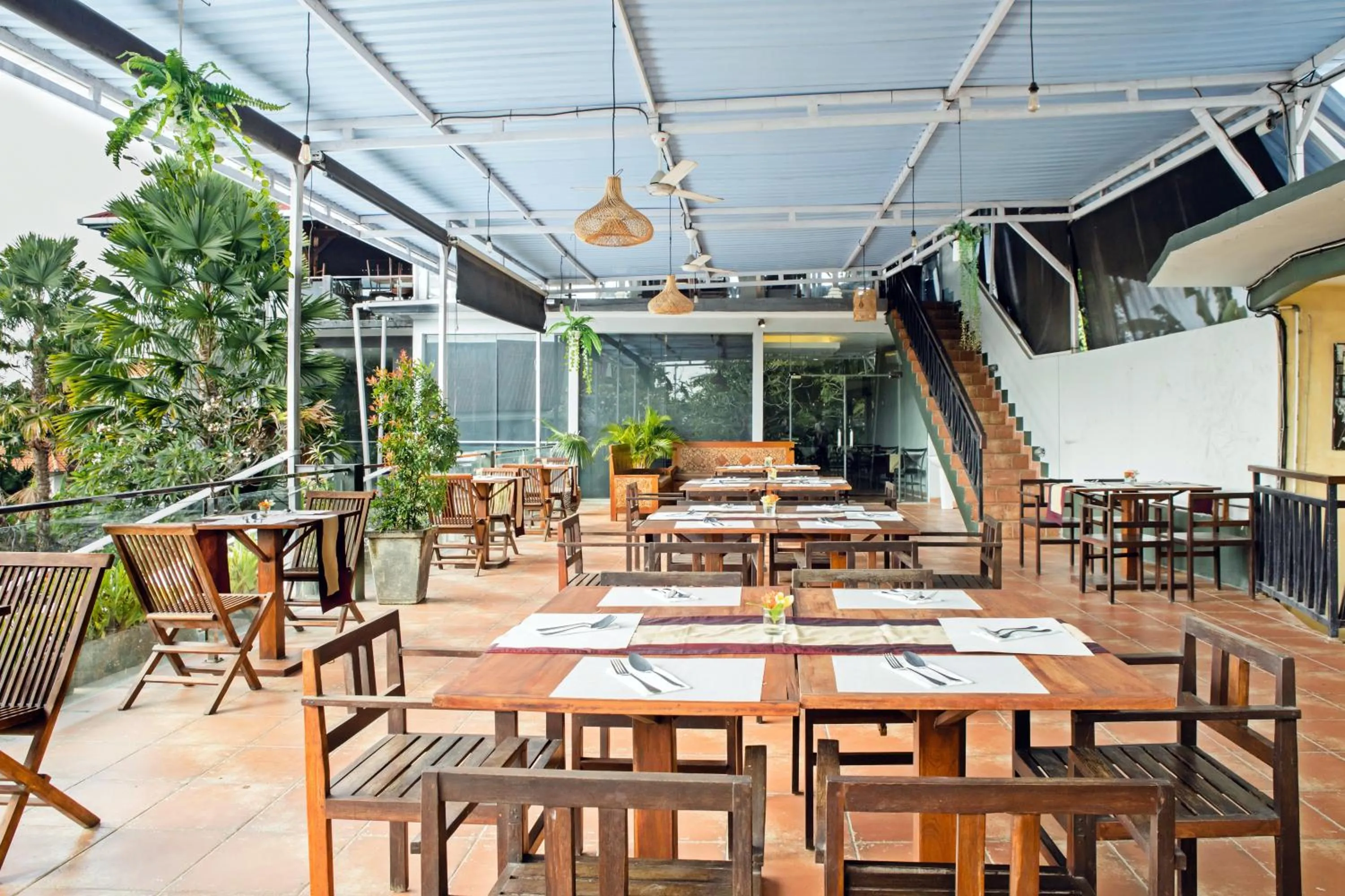 Restaurant/places to eat in Grand Kesambi Resort and Villas Seminyak