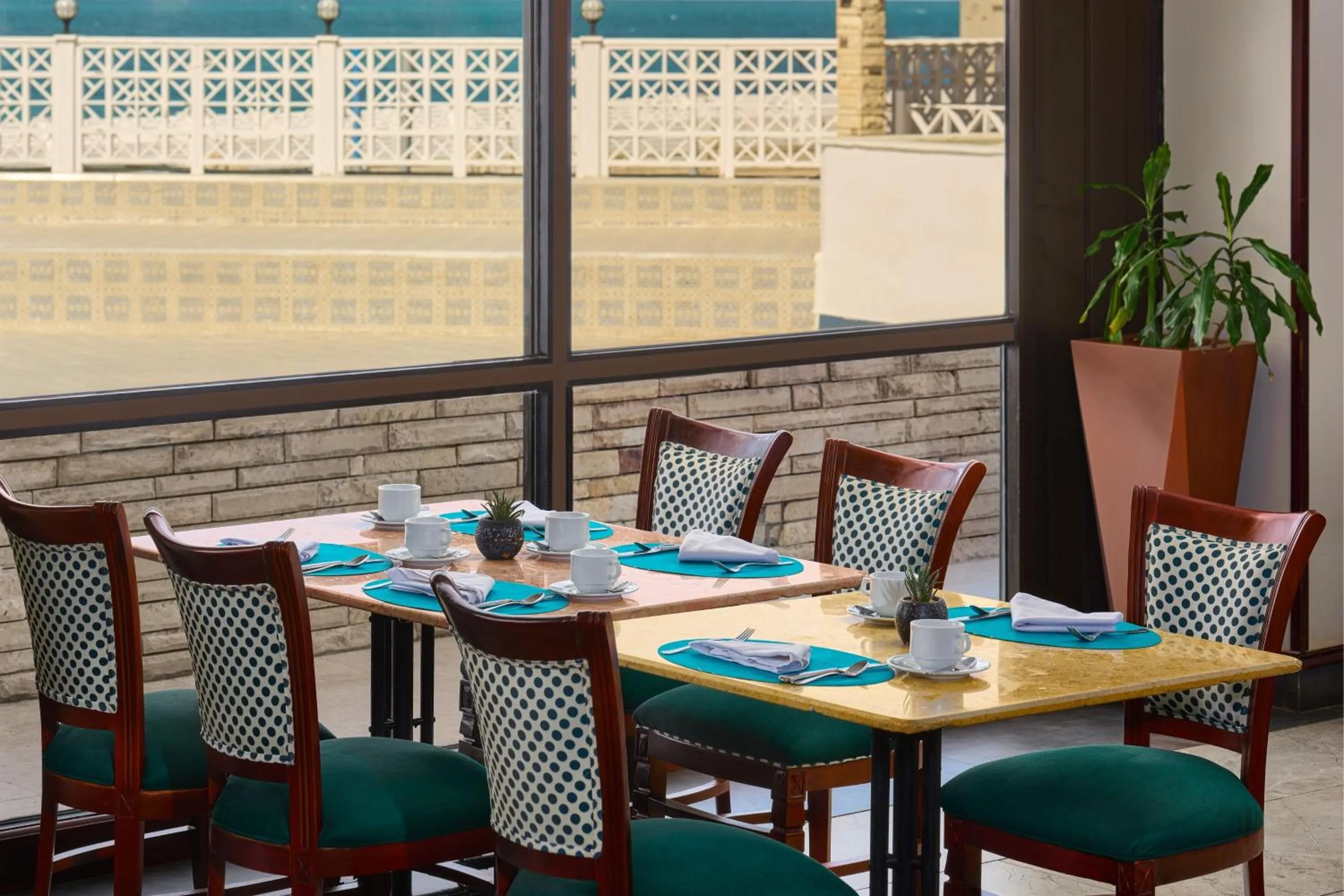 Restaurant/places to eat in Sheraton Montazah Hotel