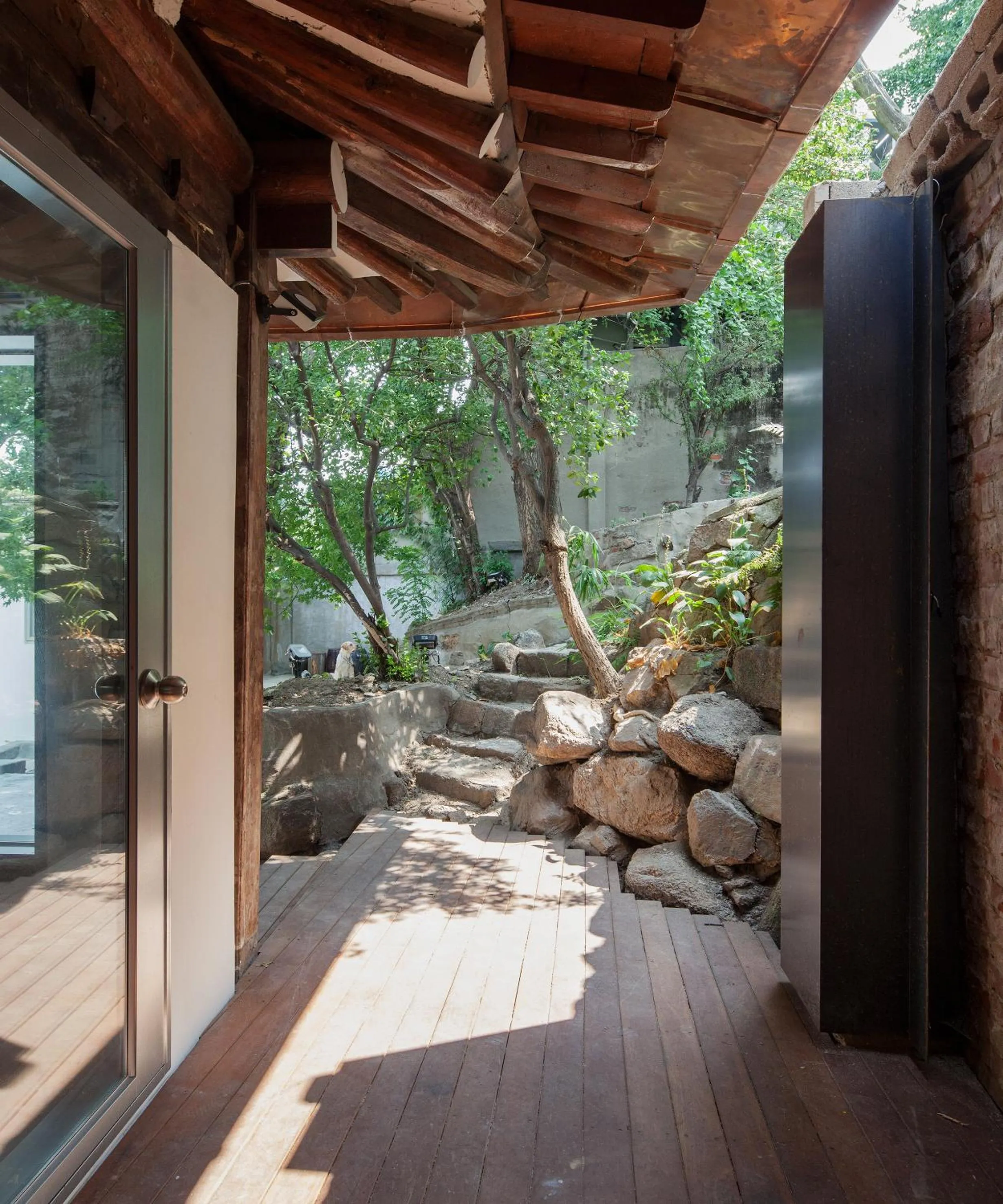 Activities in Side Hanok Residence