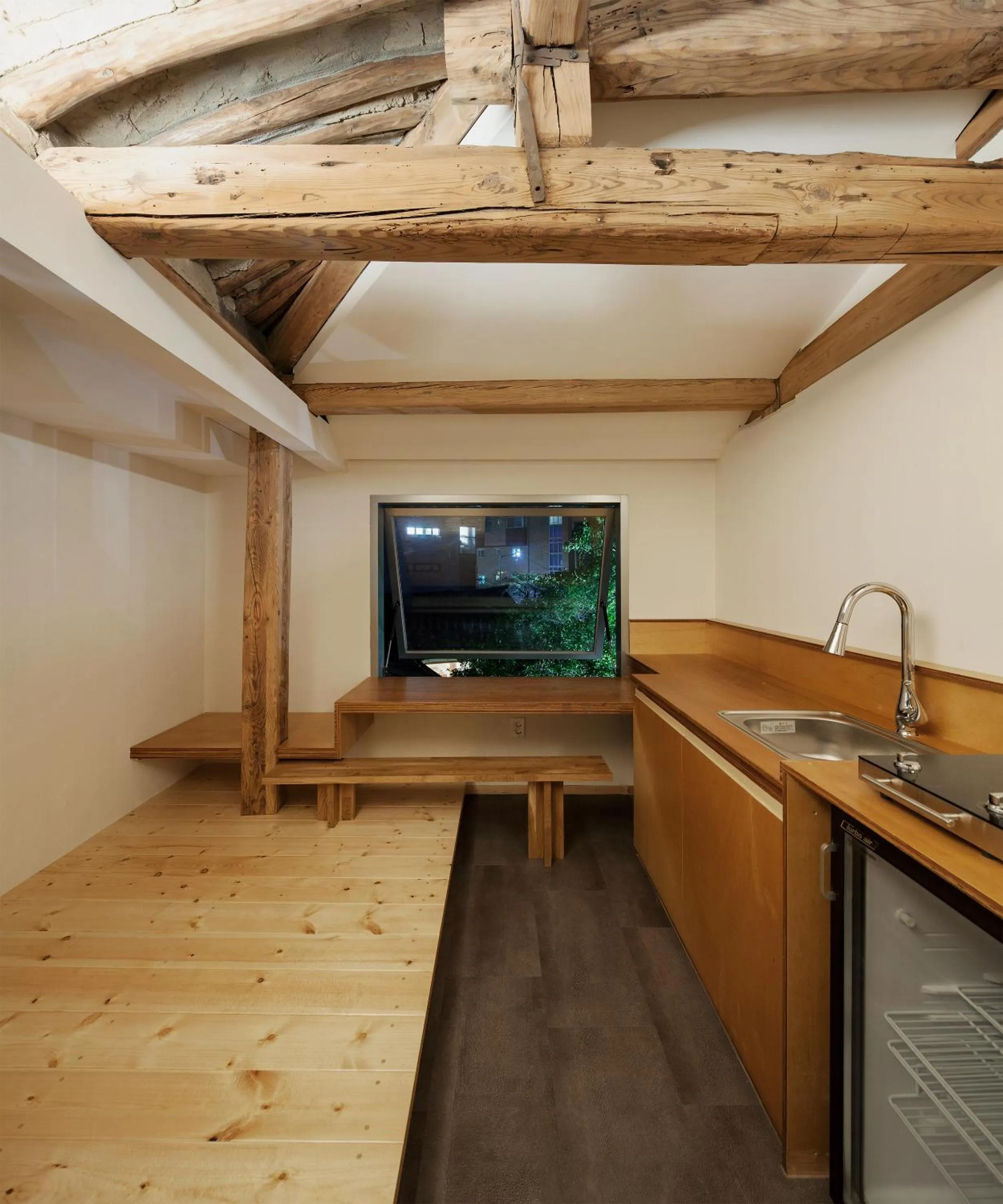 Area and facilities in Side Hanok Residence
