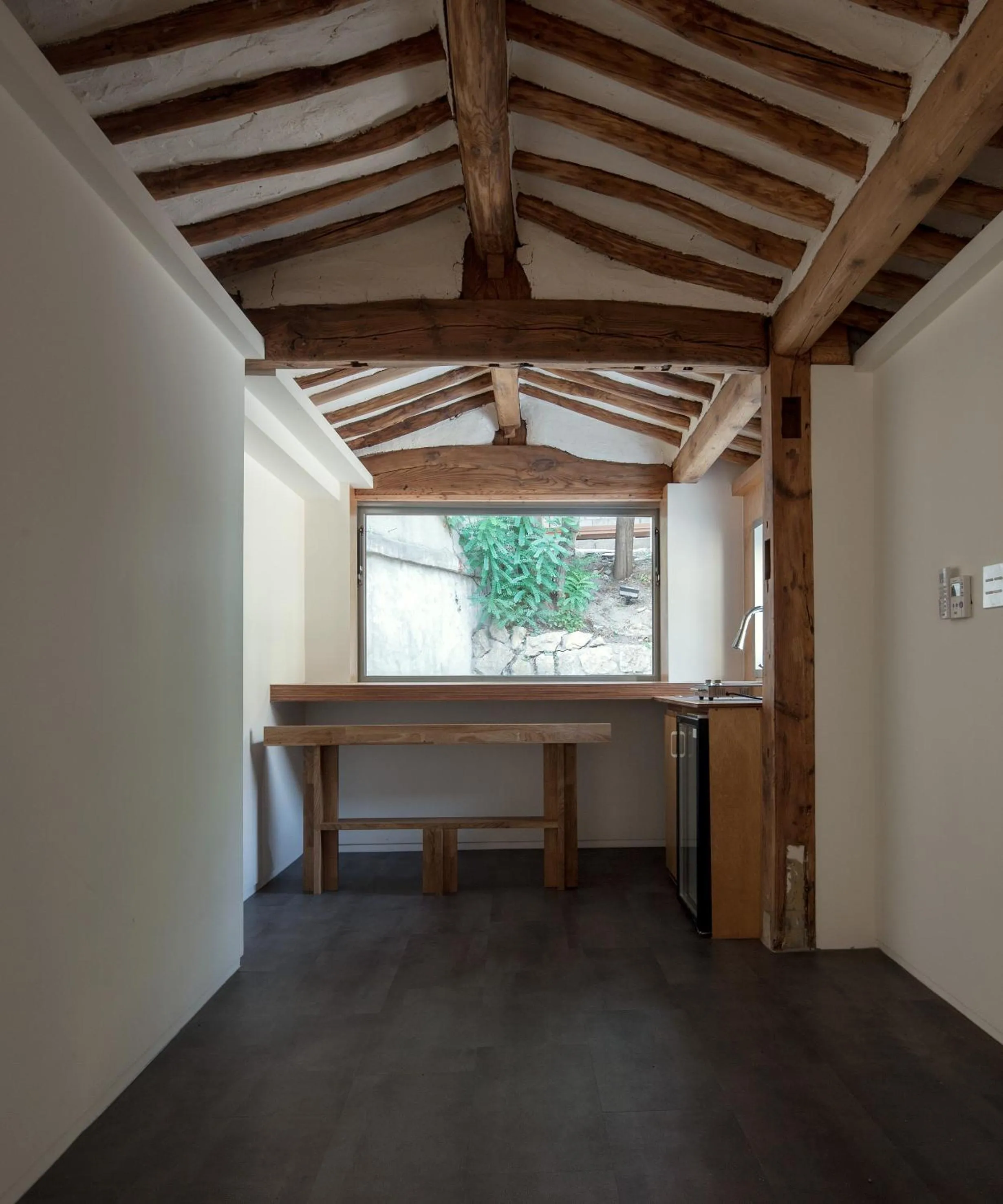 Area and facilities in Side Hanok Residence