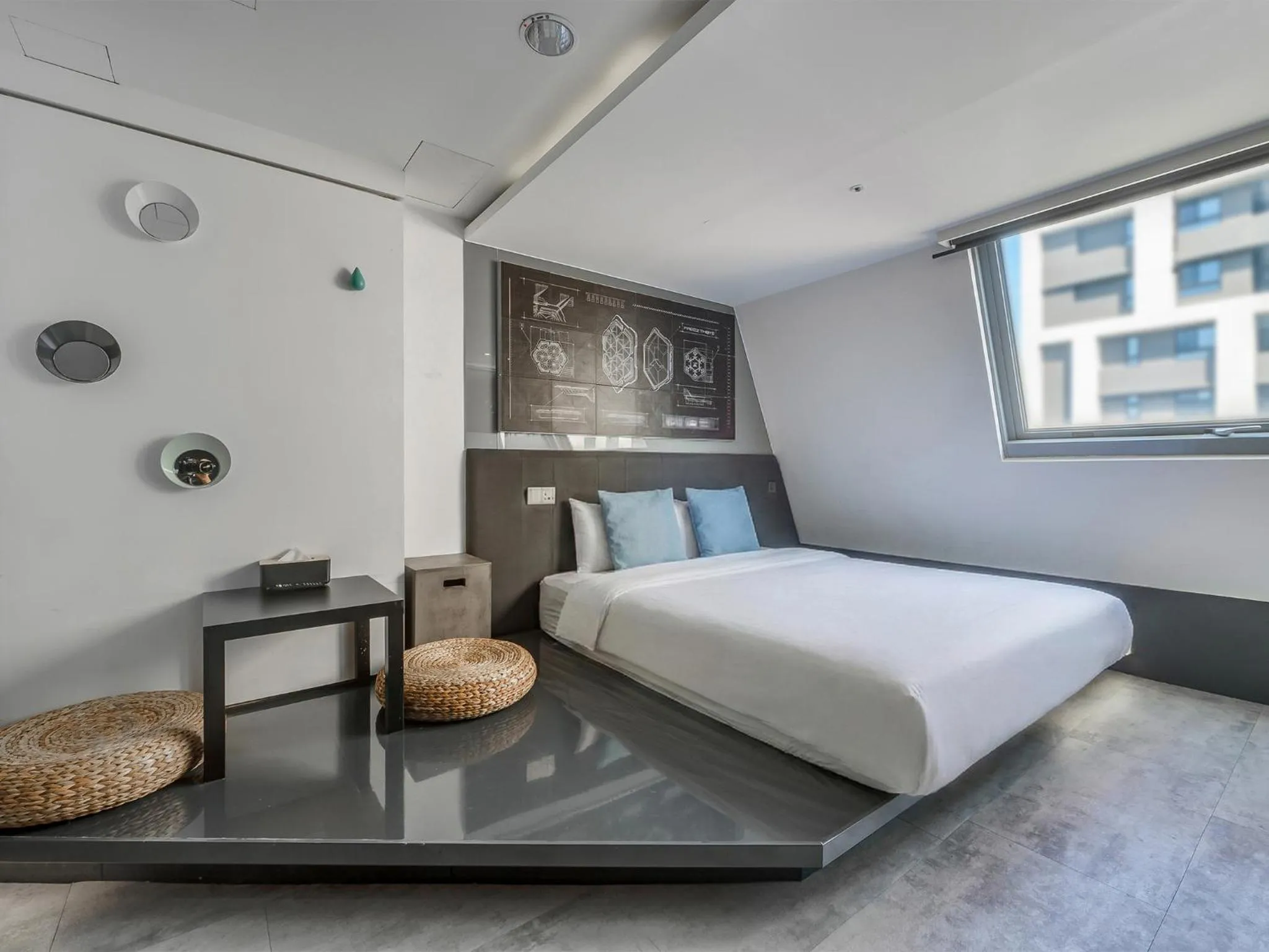 Bed in CHECK inn Taichung Liming