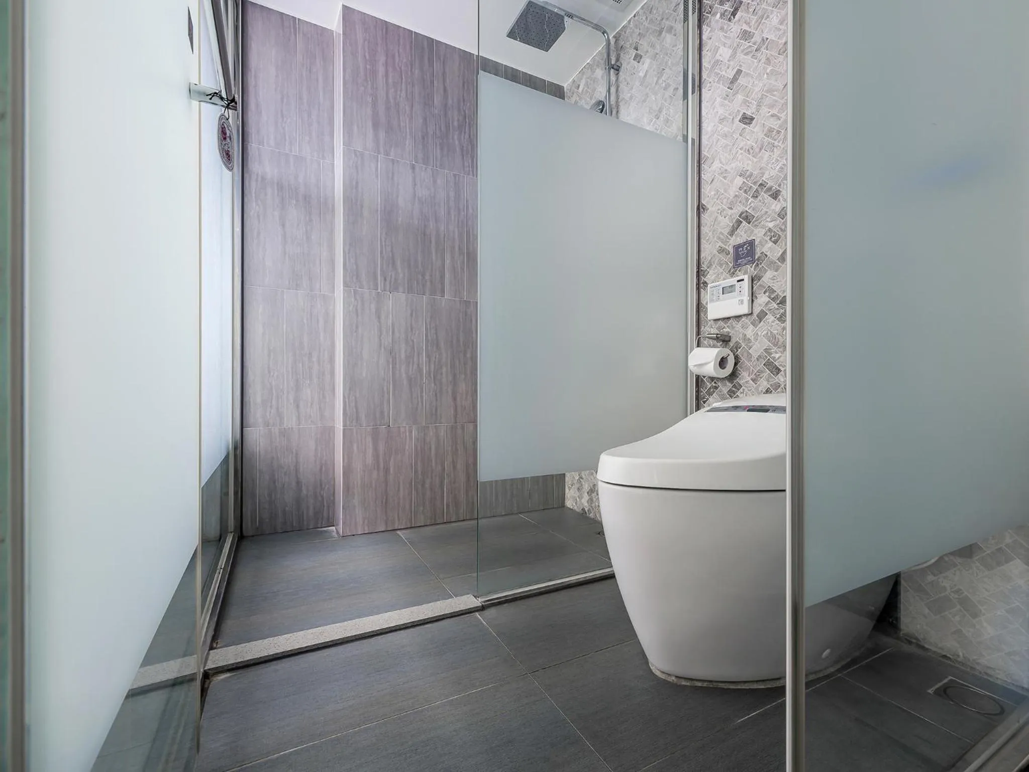 CHECK inn Taichung Liming