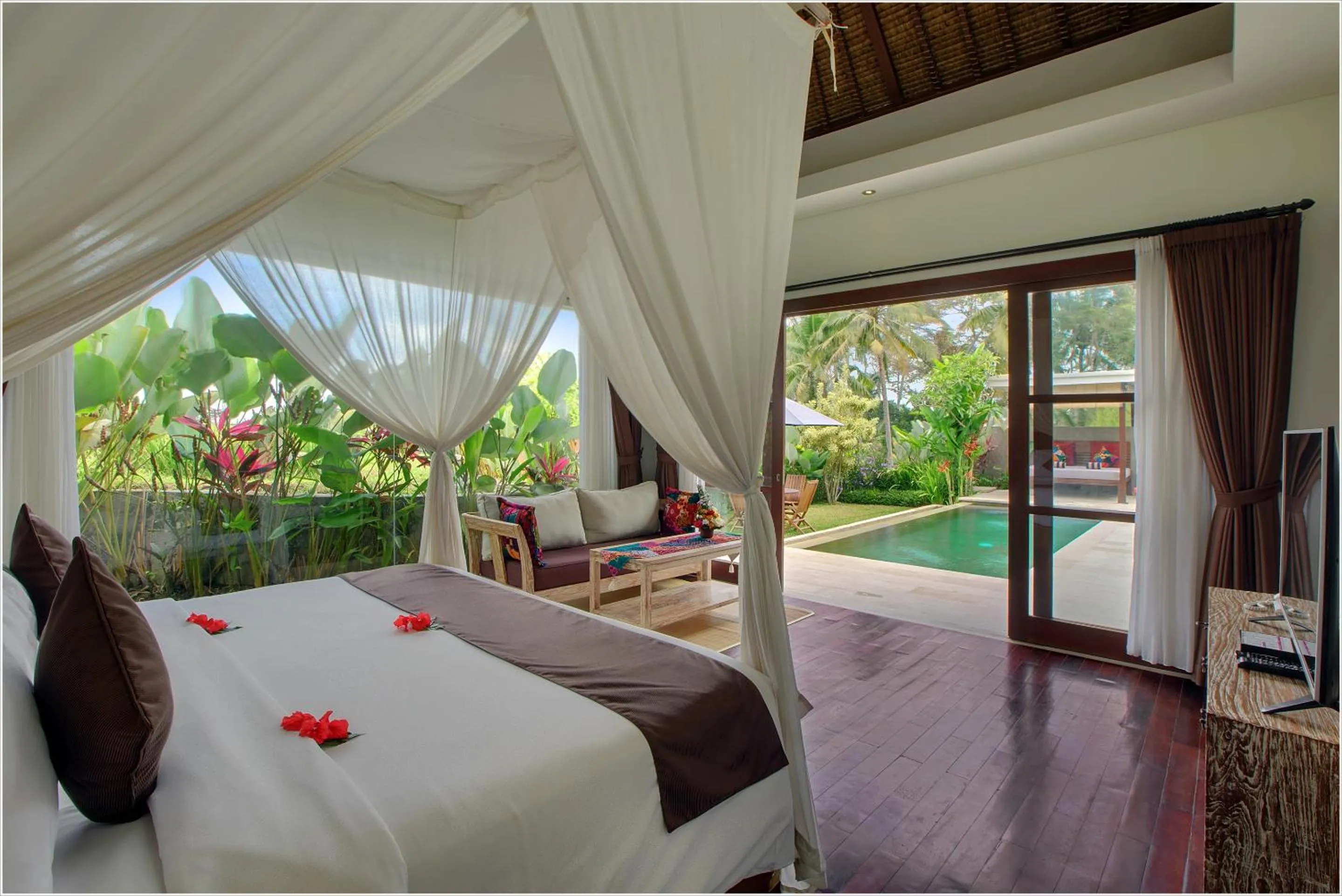 Living room, Bed in Anusara Luxury Villas