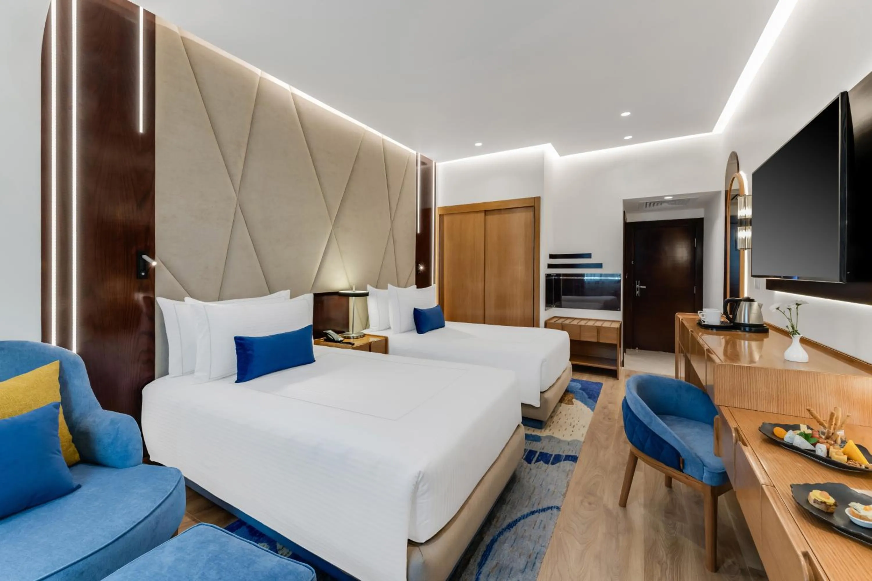 Bedroom, Bed in Sonesta Hotel Tower & Casino Cairo