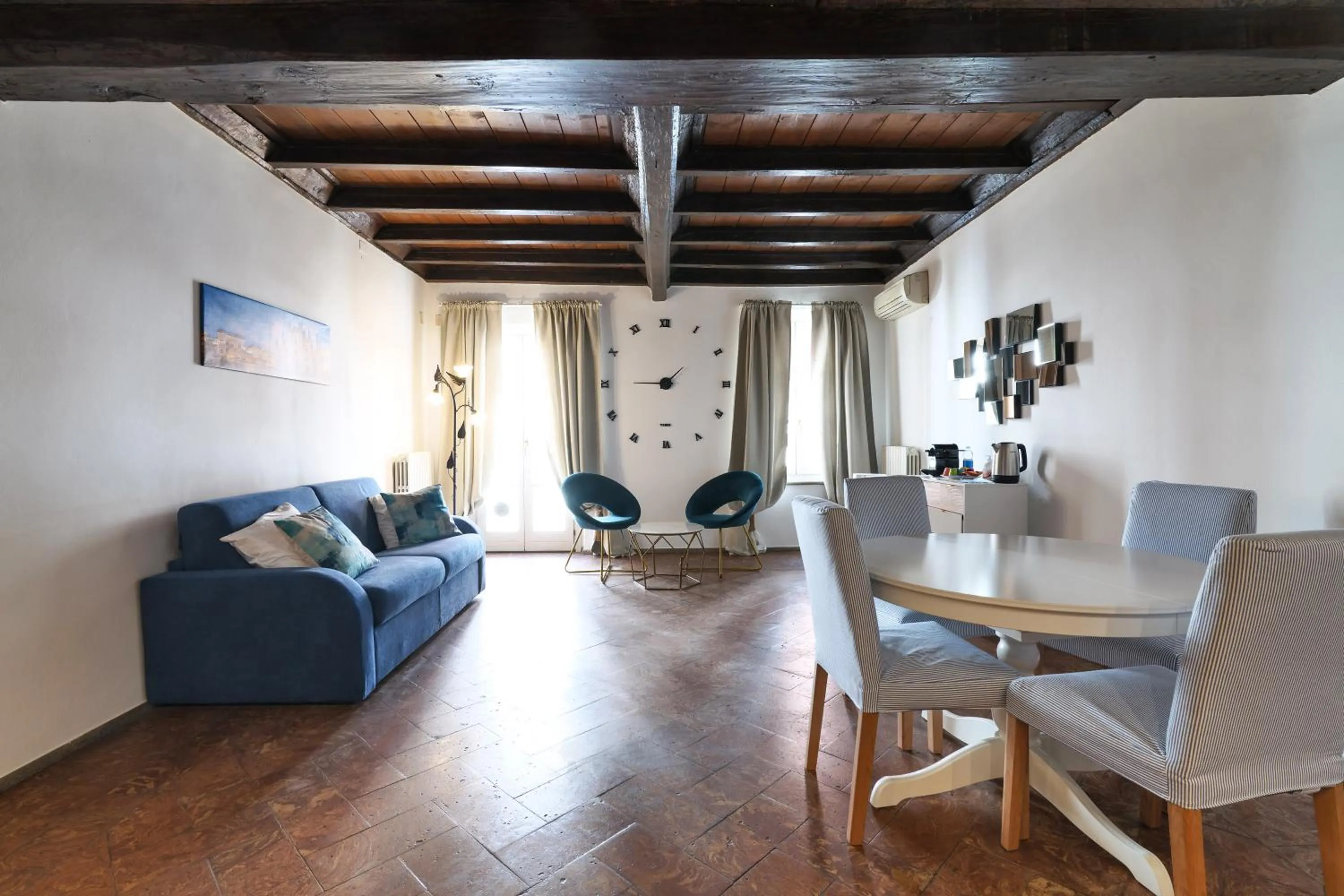 Living room in Mila Apartments Magenta