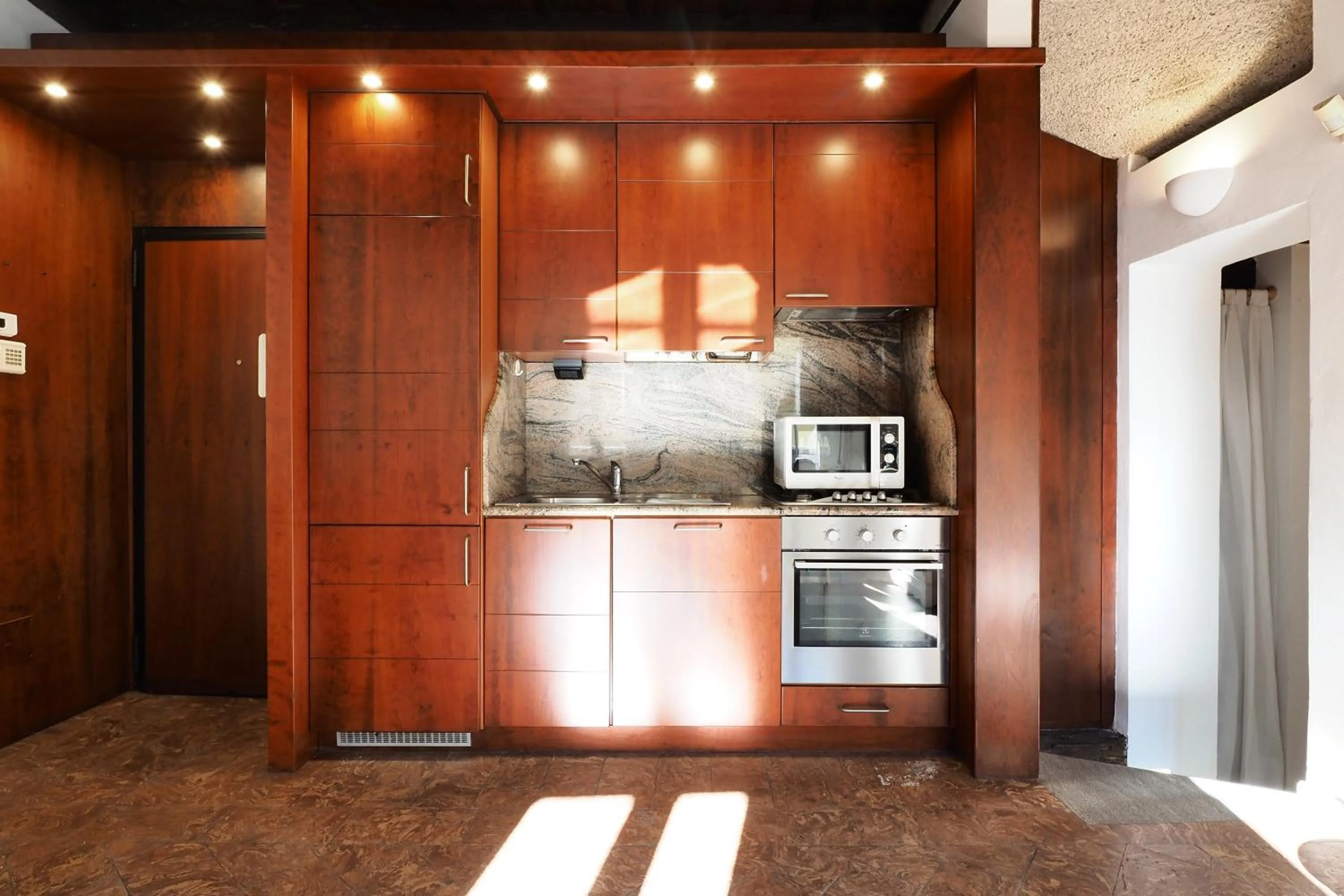 Kitchen or kitchenette in Mila Apartments Magenta