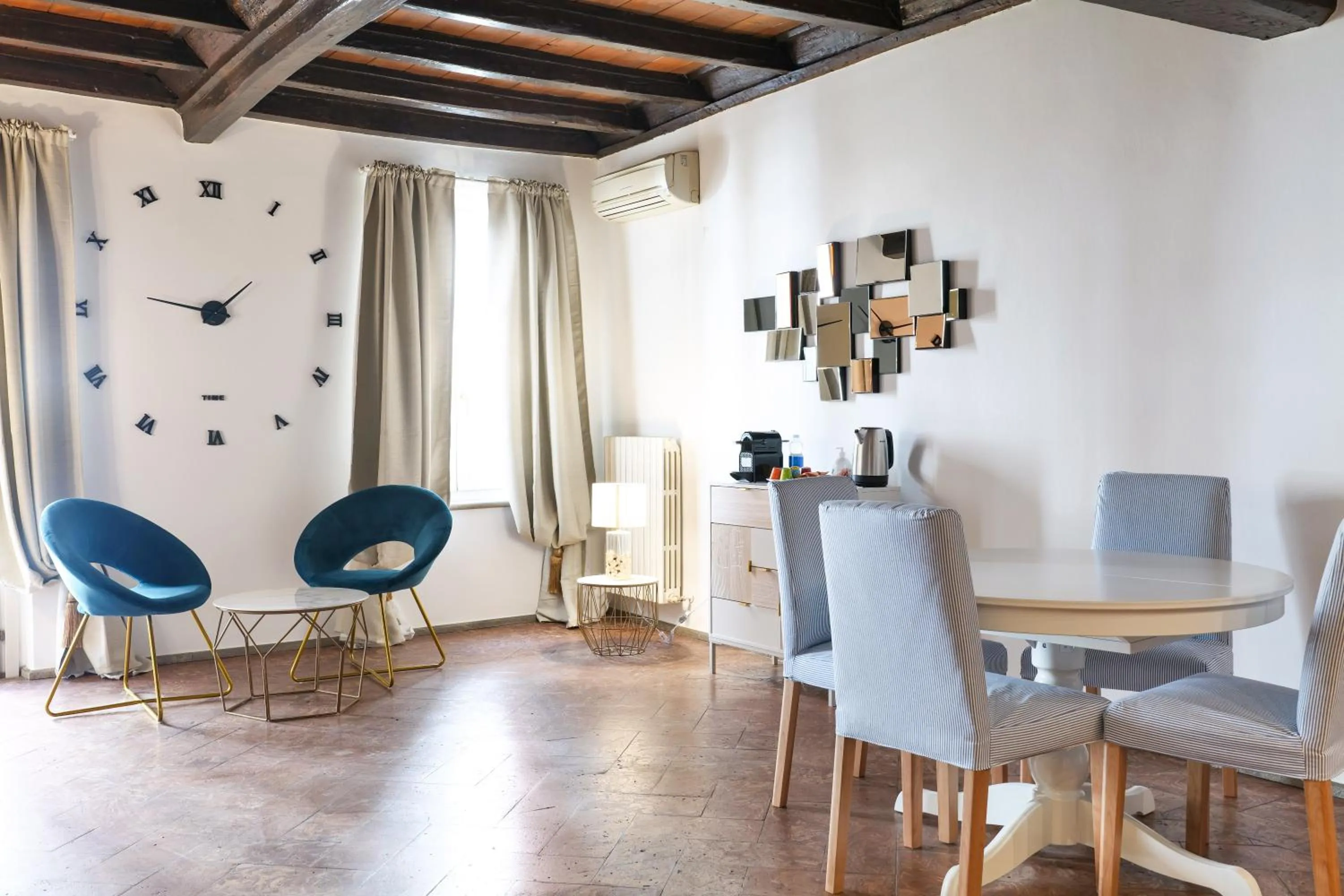 Living room in Mila Apartments Magenta