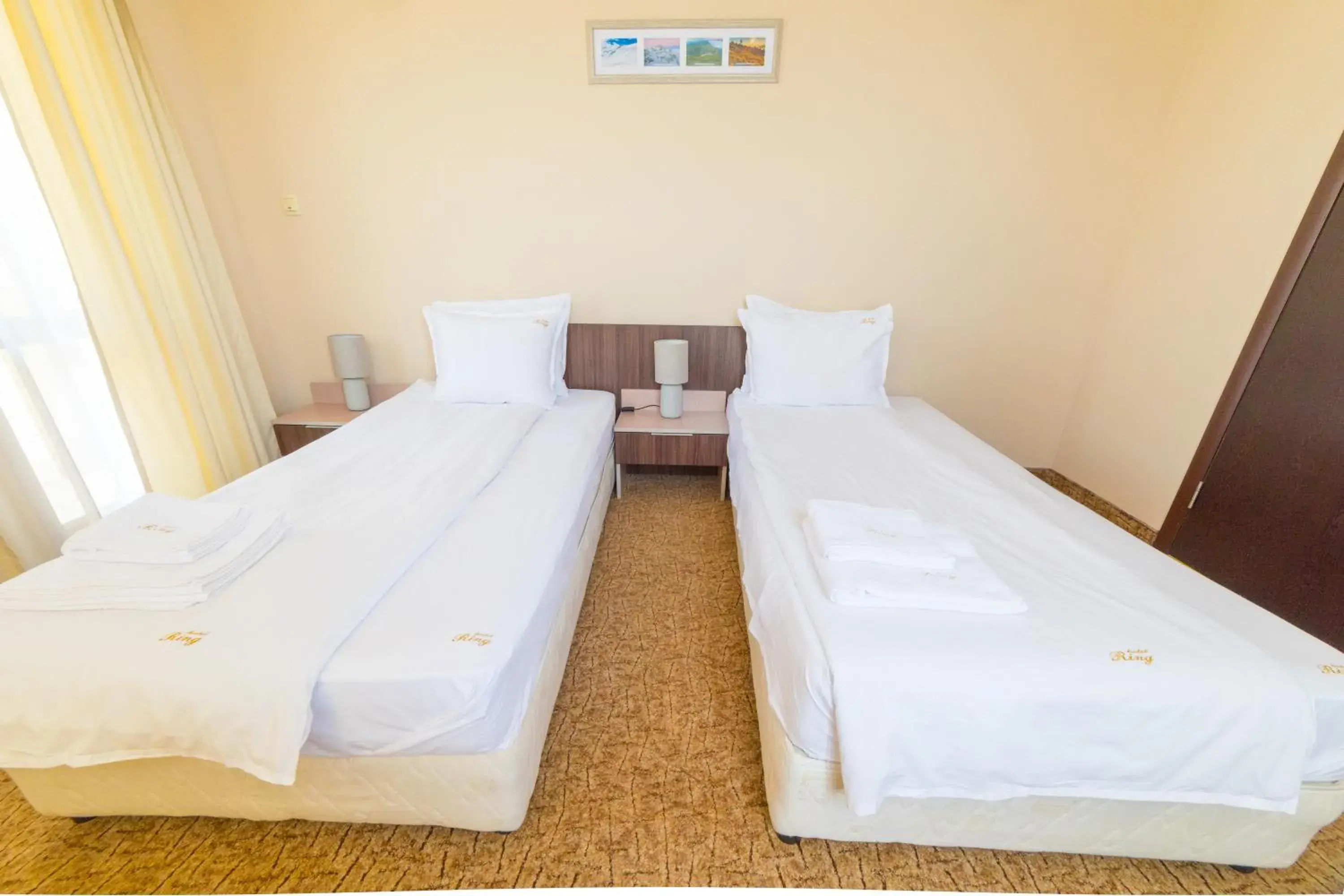 Twin Room in Ring Hotel Twin Room in Ring Hotel