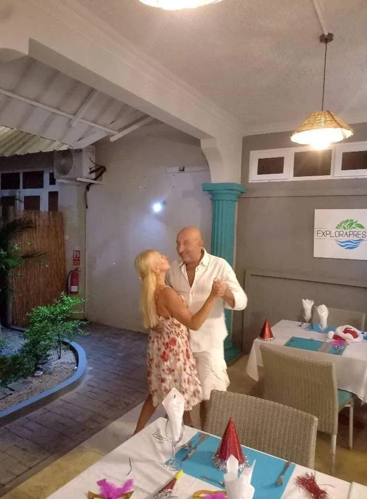 Guests in Explora Prestige