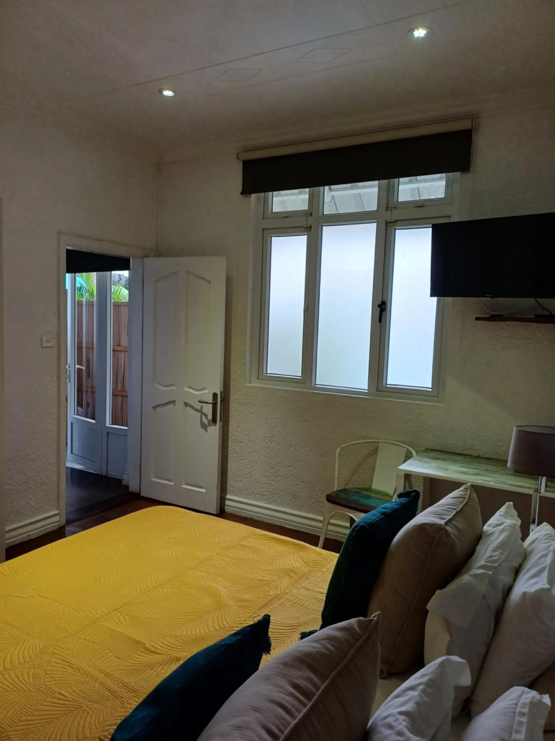 Bedroom, Bed in Explora Prestige