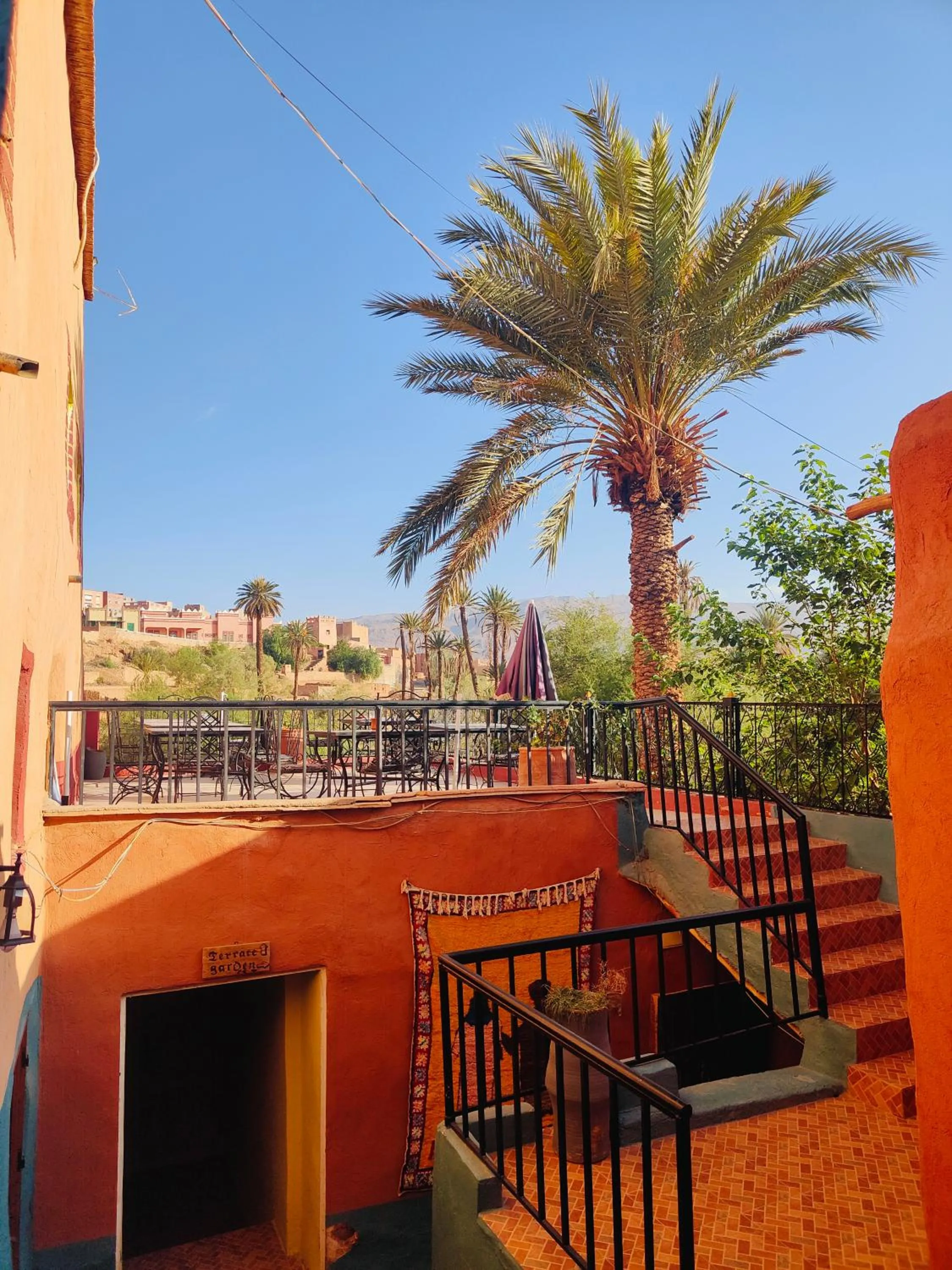 Property building in Le Retour au calme Maison d'hôtes