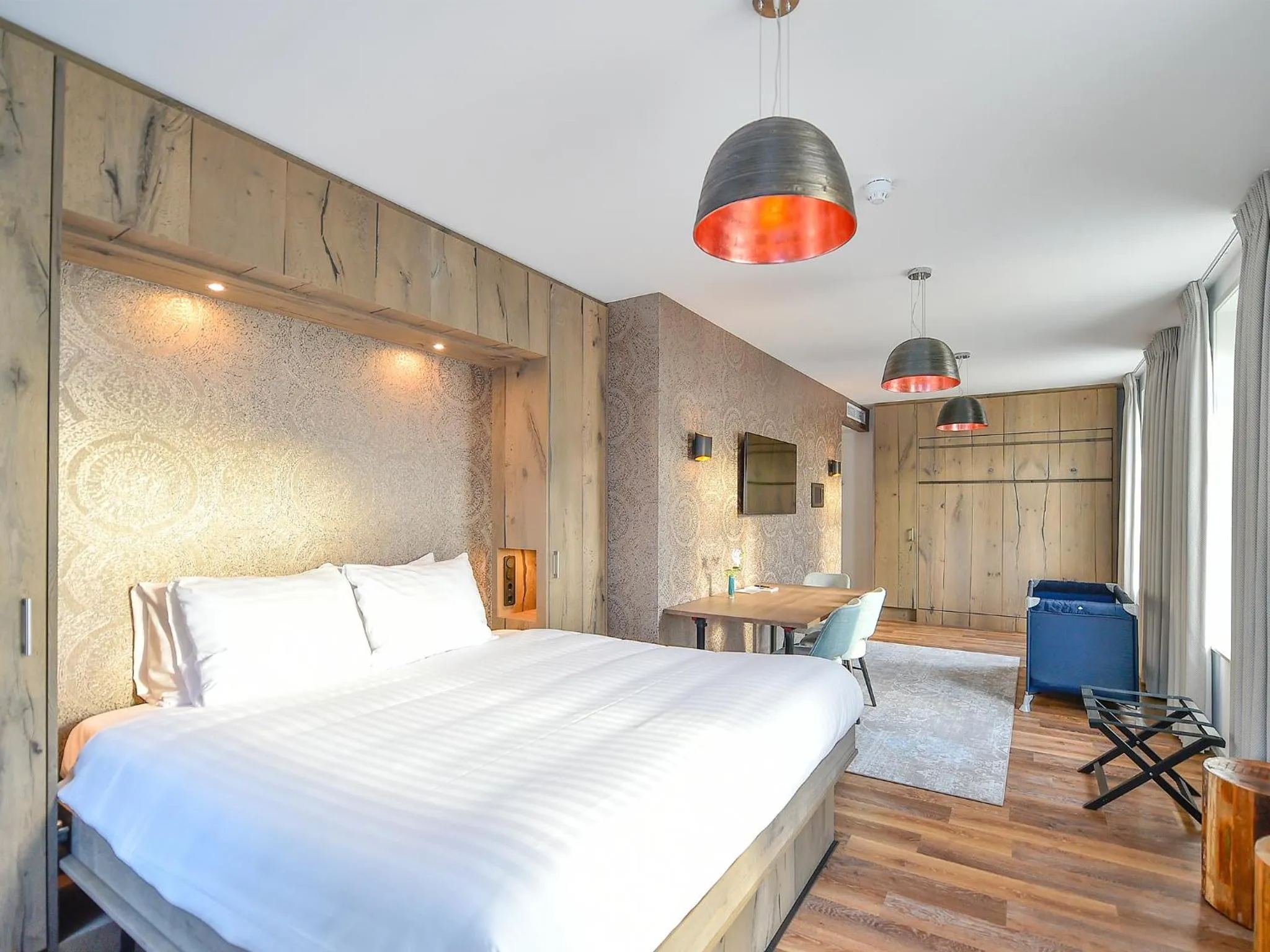 TV and multimedia, Bed in Brasserie-Hotel Antje van de Statie