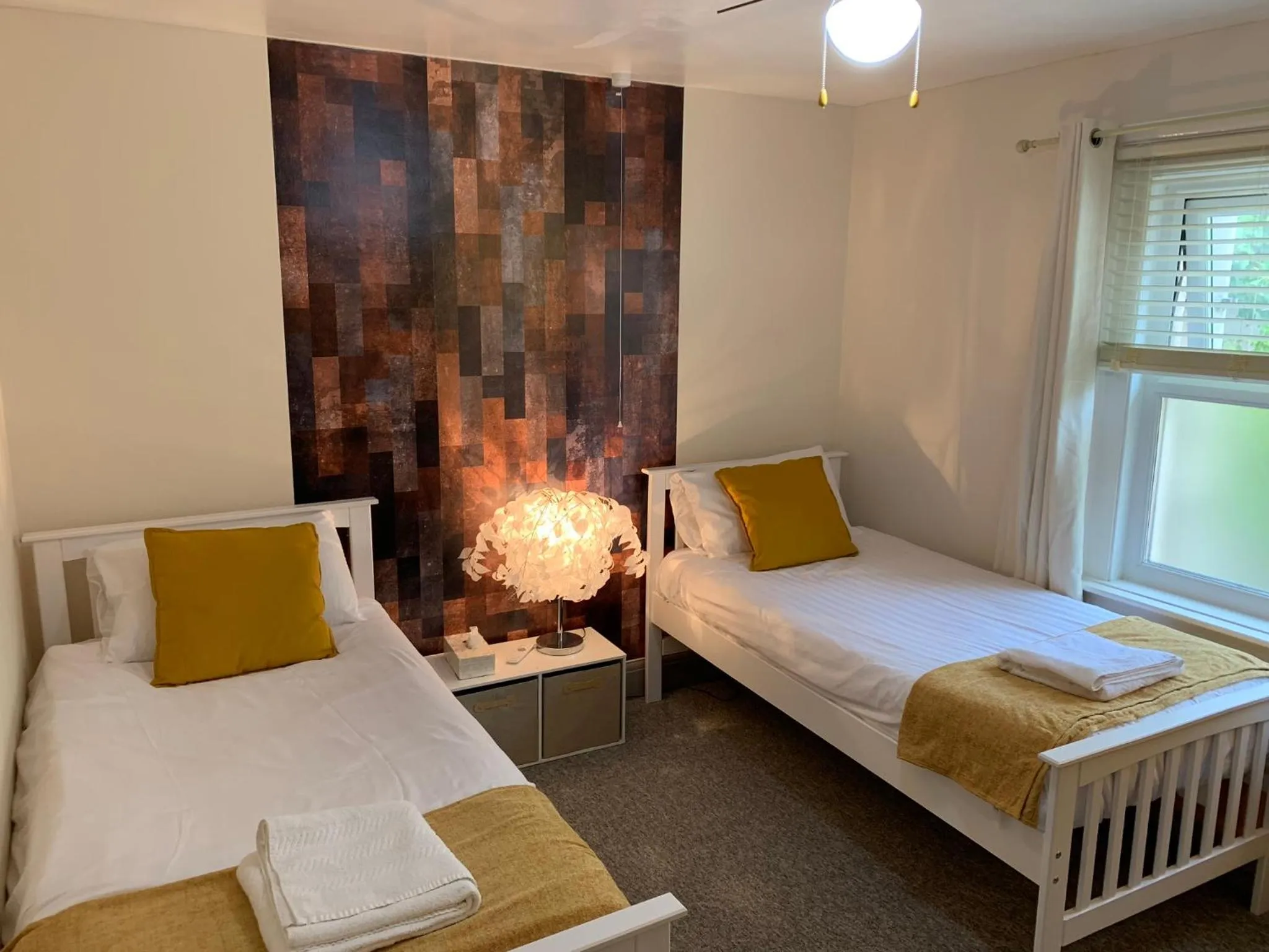 Bed in Waterfront Inn